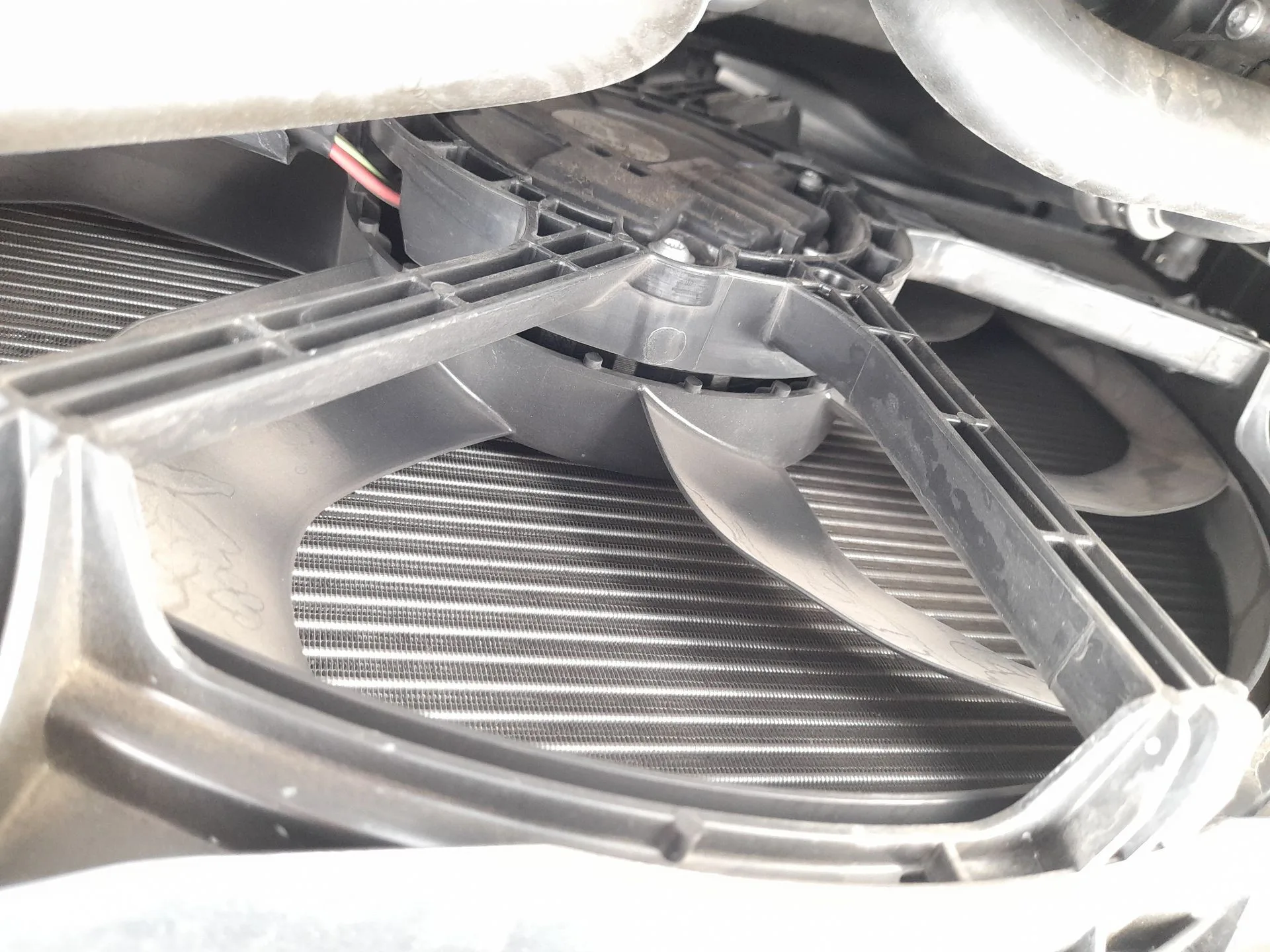 Electroventilador para Volkswagen Tiguan (Ad1, Ax1)