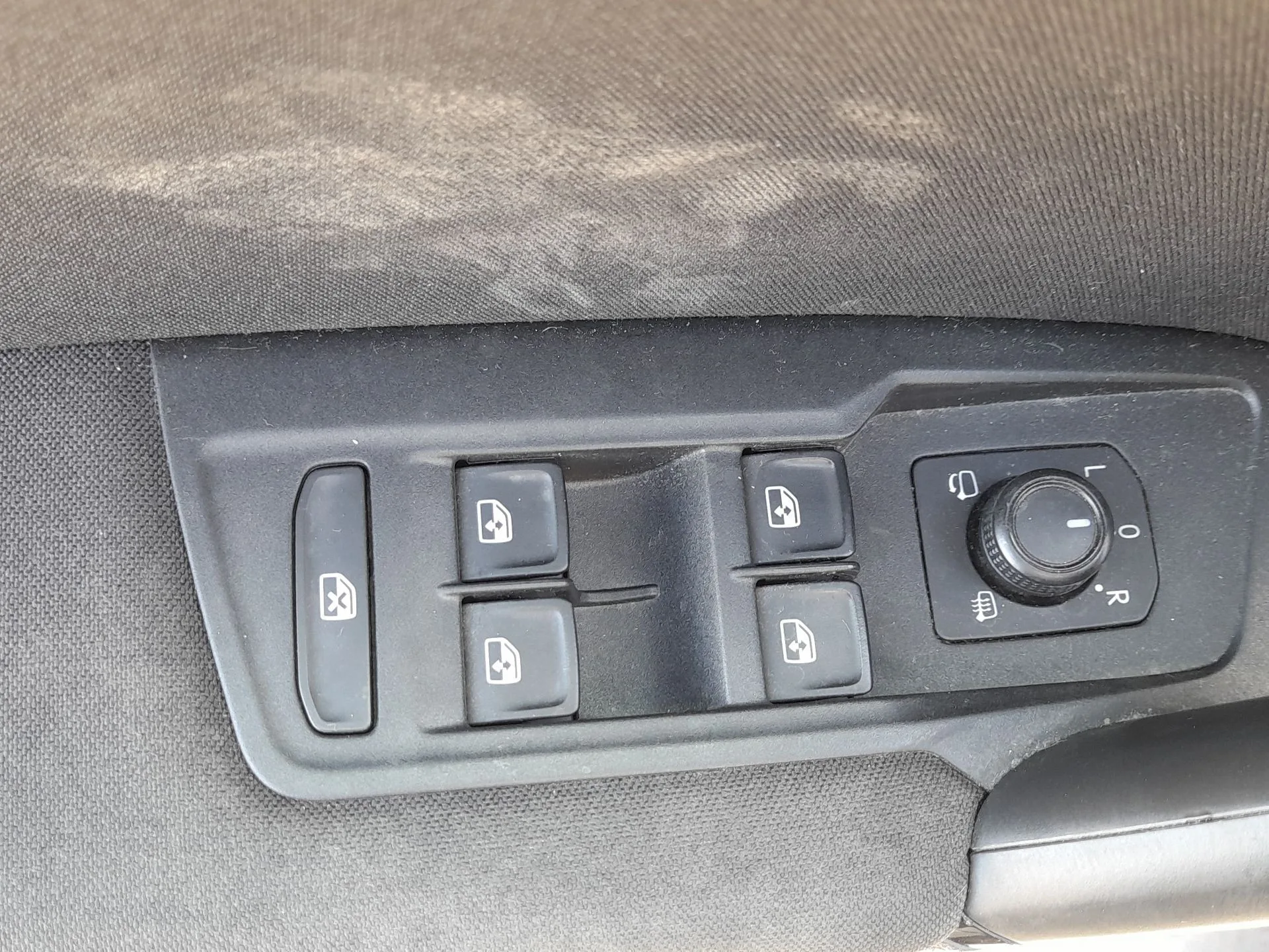 Mando Elevalunas Delantero Izquierdo para Volkswagen Tiguan (Ad1, Ax1)