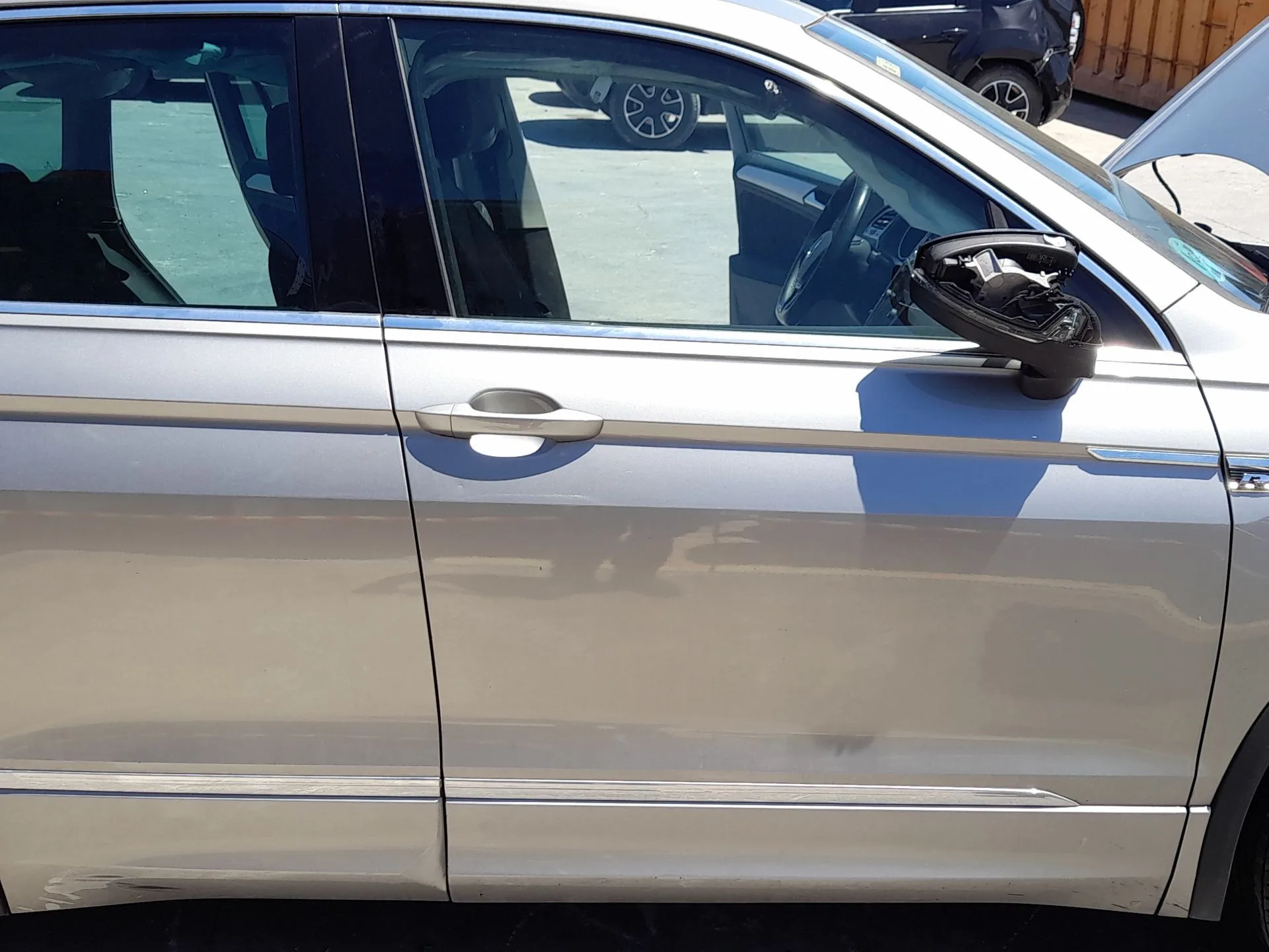 Puerta Delantera Derecha para Volkswagen Tiguan (Ad1, Ax1)