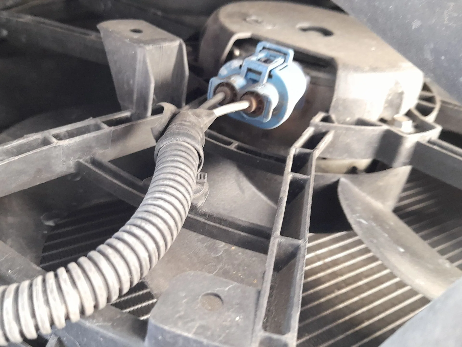 Electroventilador para Renault Clio Iv (Bh_)