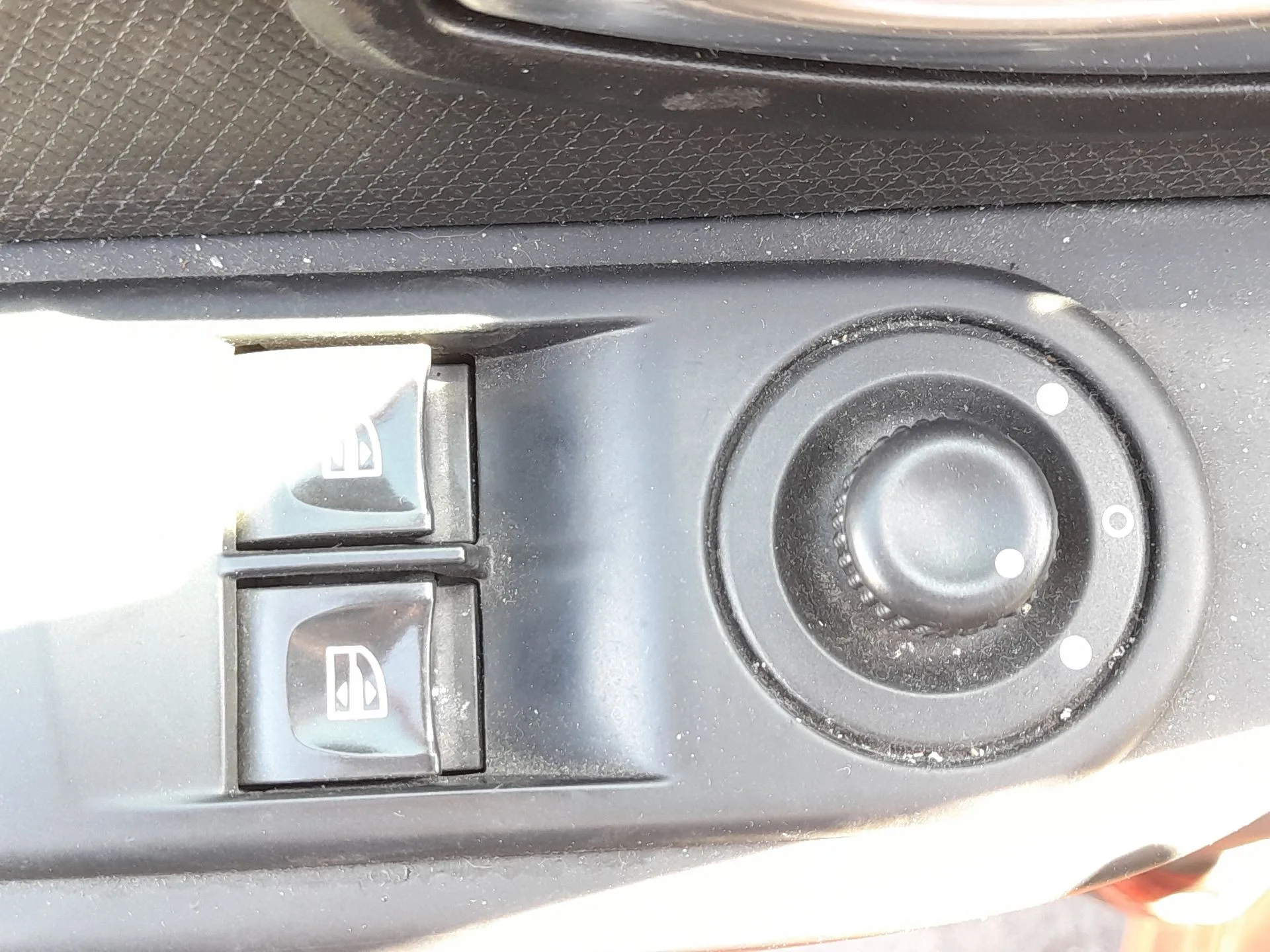 Mando Elevalunas Delantero Izquierdo para Renault Clio Iv (Bh_)