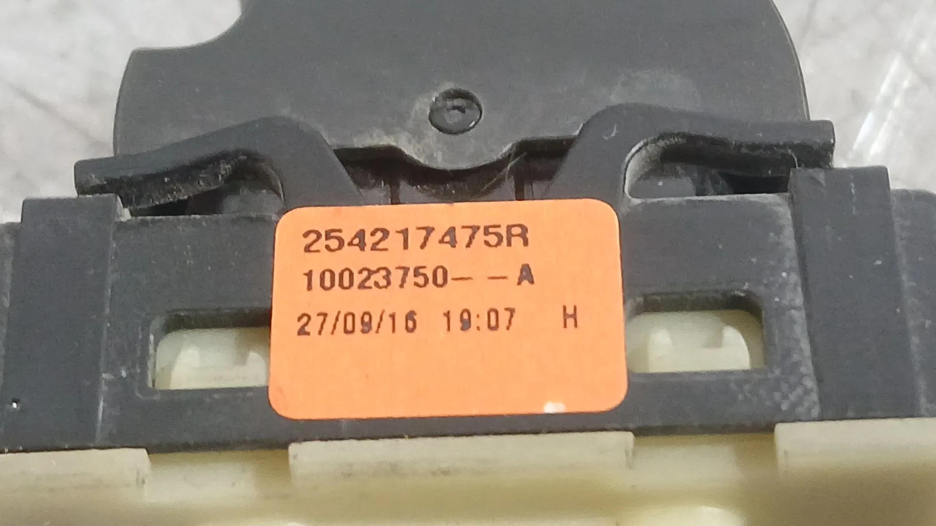 Mando Elevalunas Trasero Derecho para Dacia Duster (Hs_)