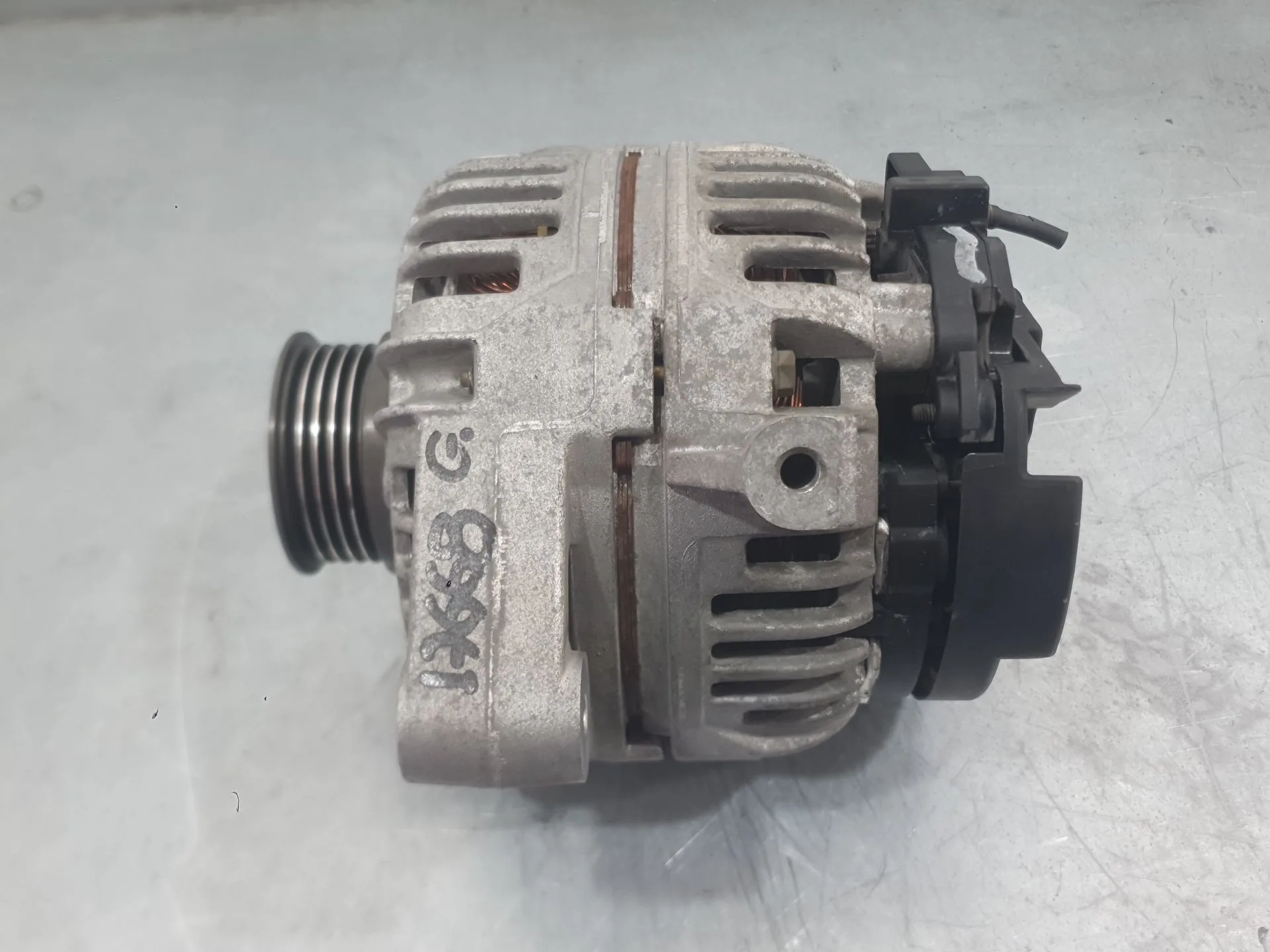 Alternador para Opel Corsa C (X01)