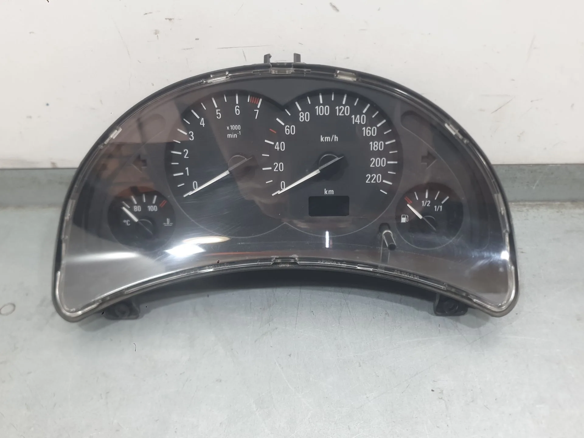 Cuadro Instrumentos para Opel Corsa C (X01)
