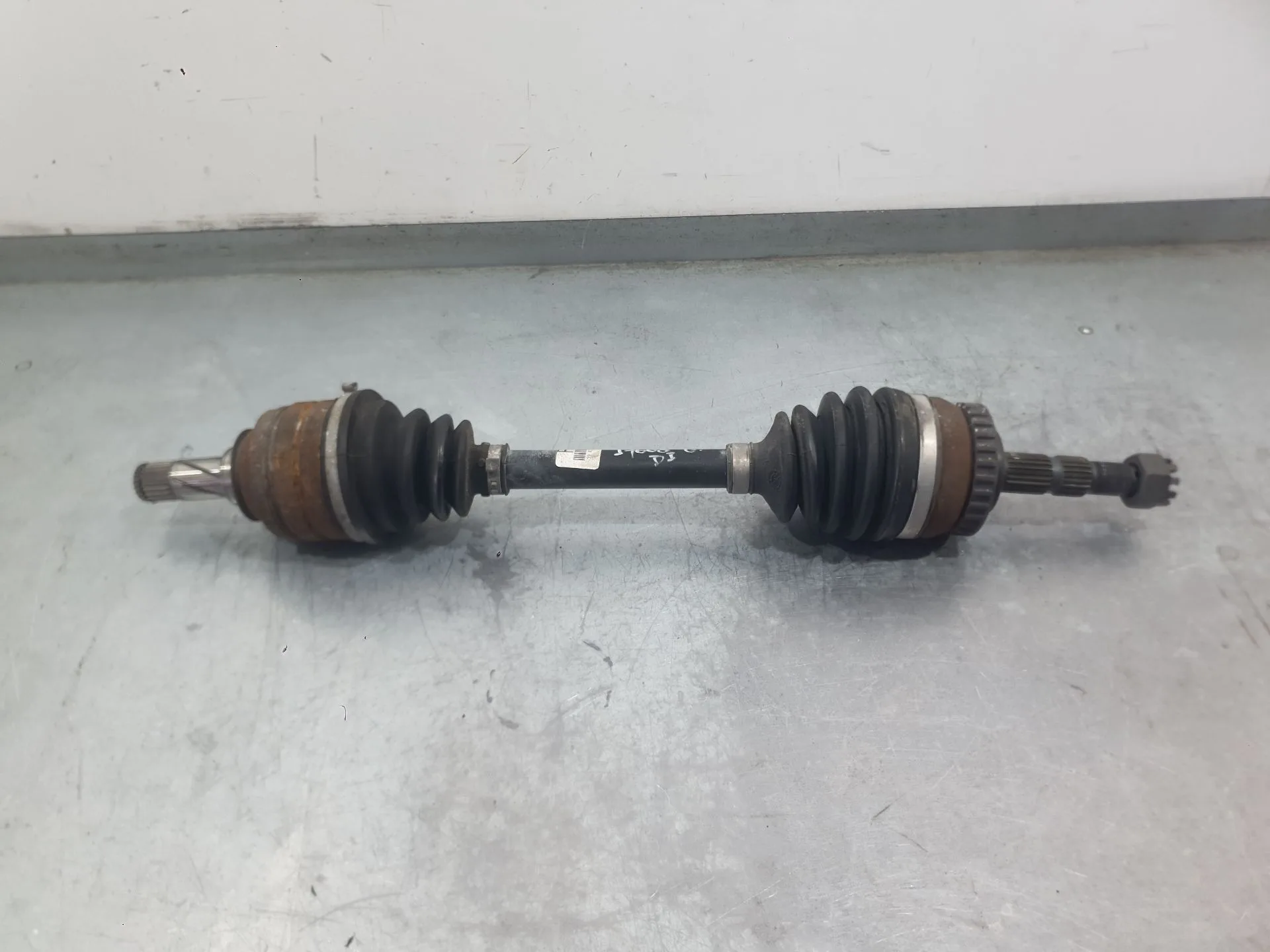 Transmision Delantera Izquierda para Opel Corsa C (X01)