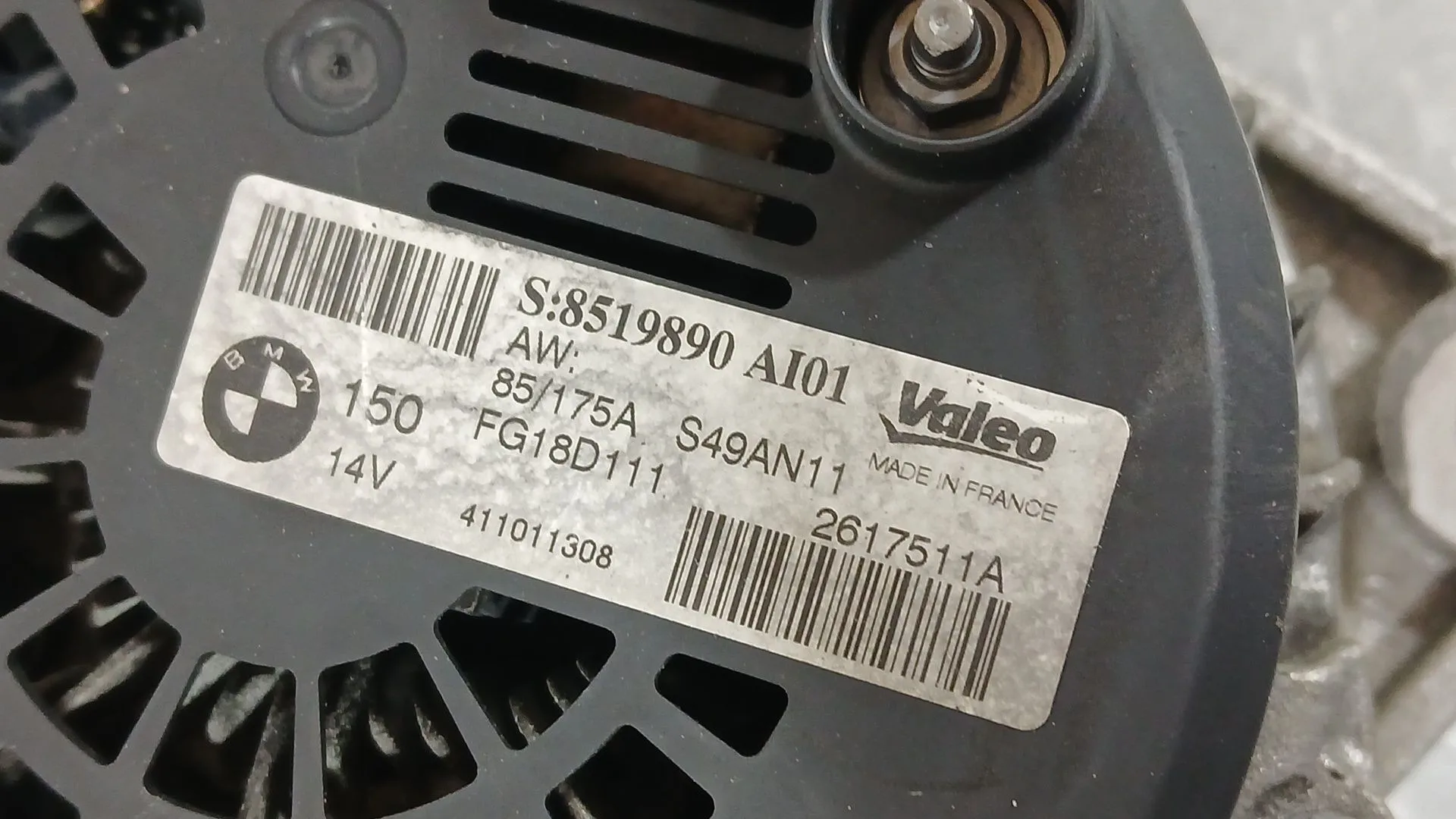 Alternador para Bmw 1 (F20)
