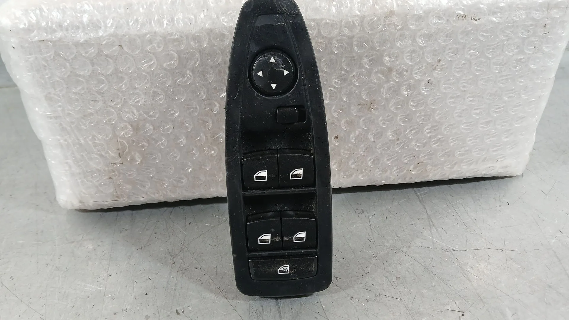 Mando Elevalunas Delantero Izquierdo para Bmw 1 (F20)