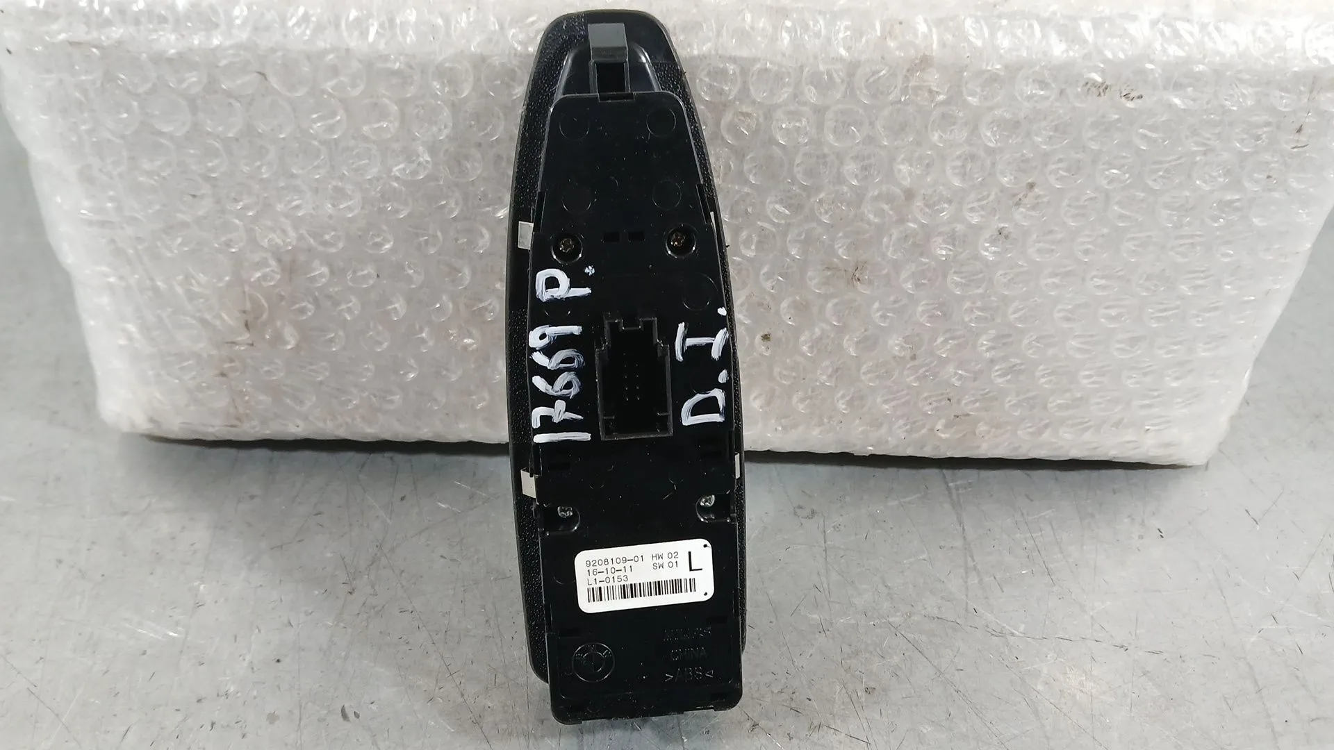 Mando Elevalunas Delantero Izquierdo para Bmw 1 (F20)
