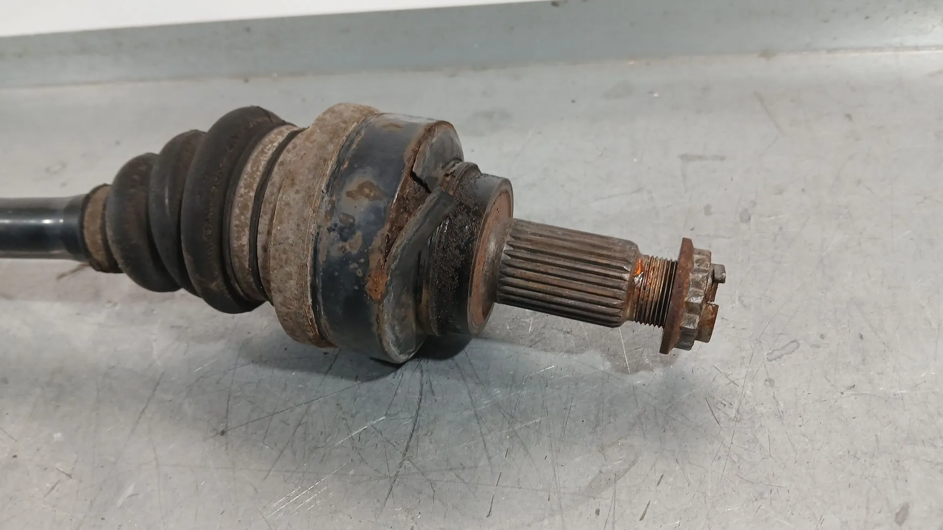 Transmision Trasera Derecha para Bmw 1 (F20)
