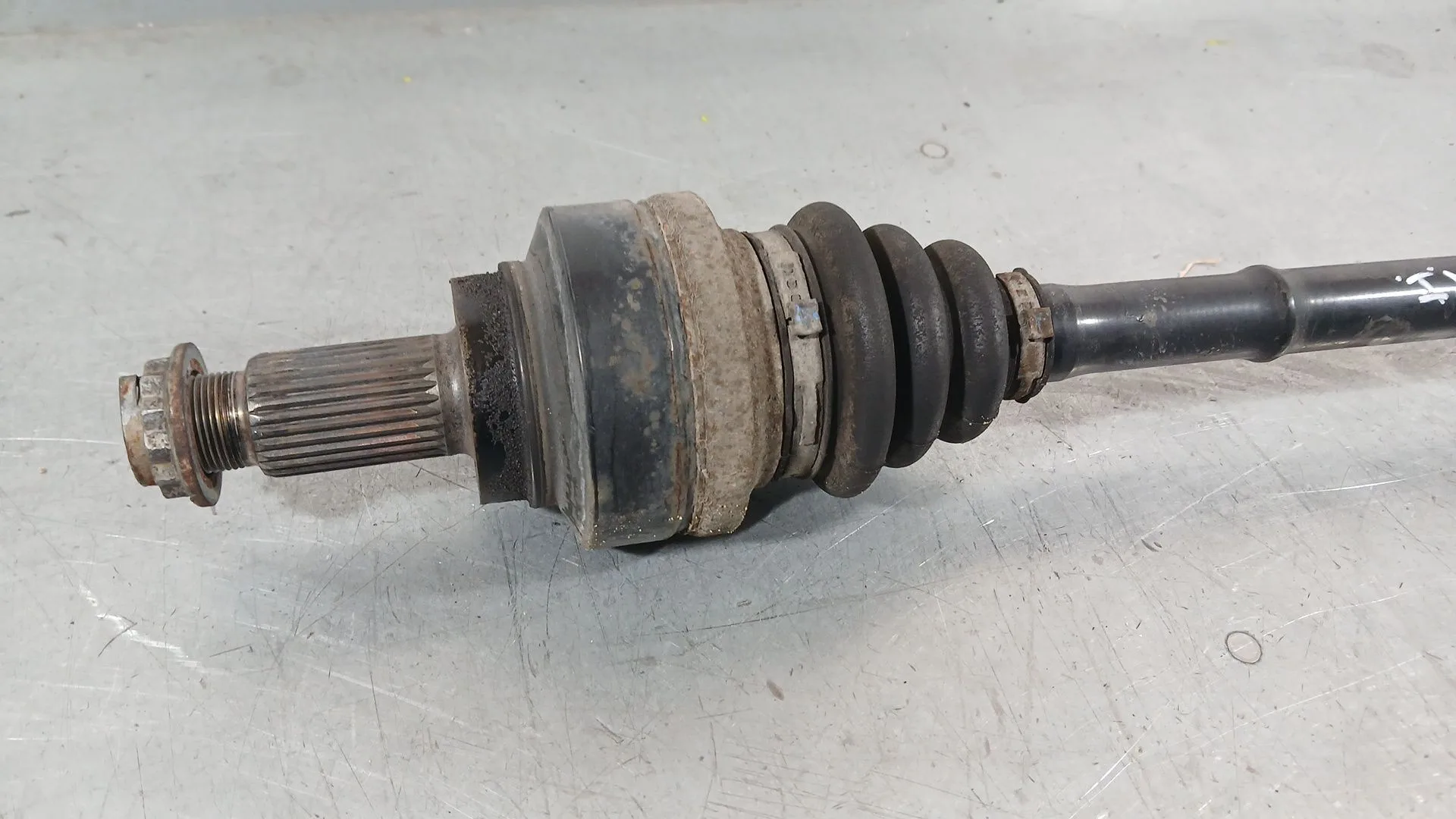 Transmision Trasera Izquierda para Bmw 1 (F20)