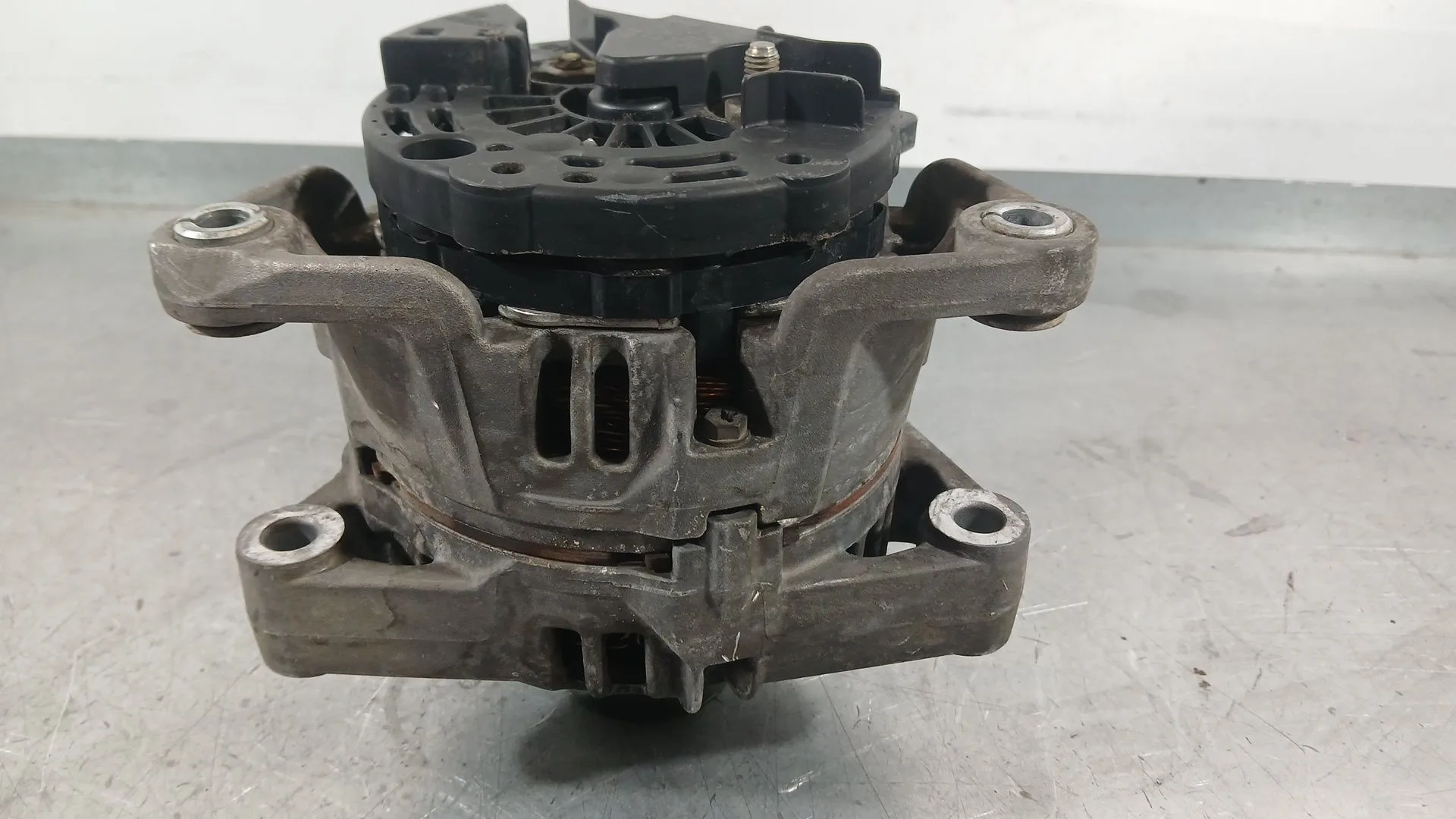 Alternador para Opel Astra G Hatchback (T98)