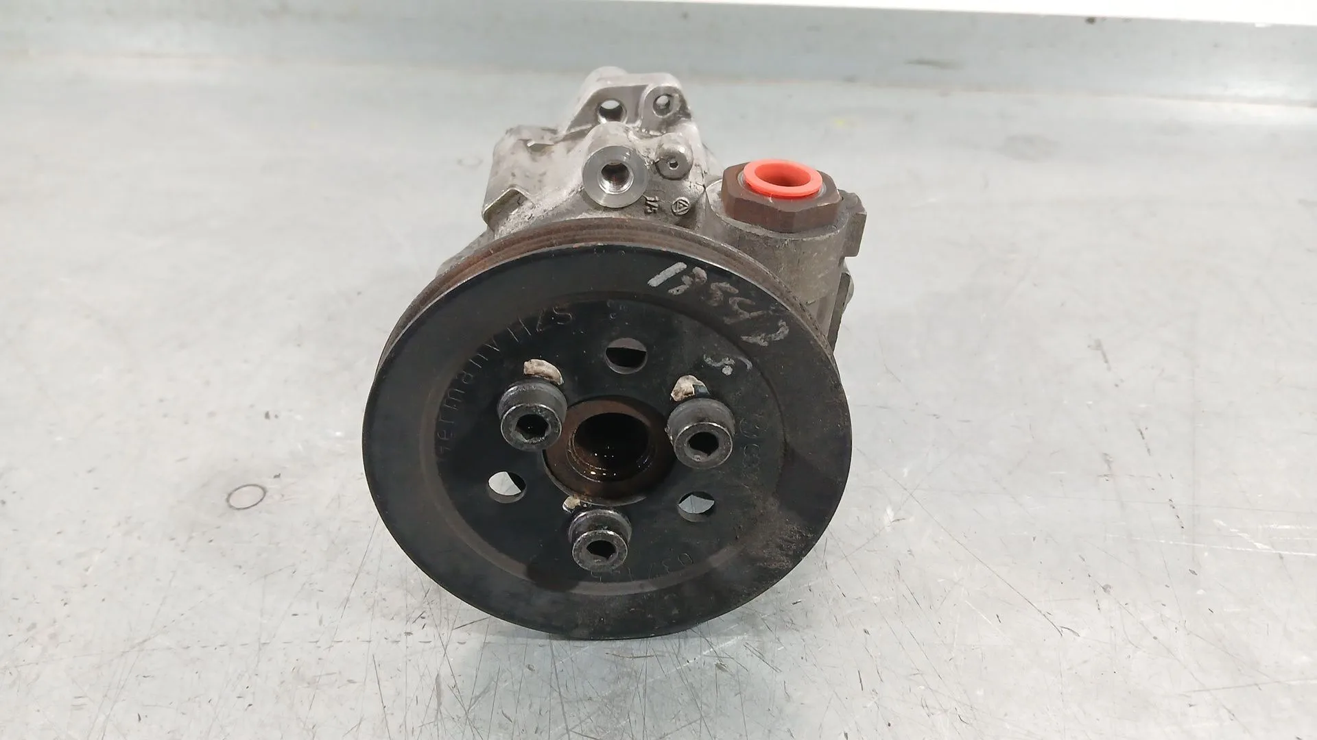 Bomba Direccion para Seat Toledo I (1L2)