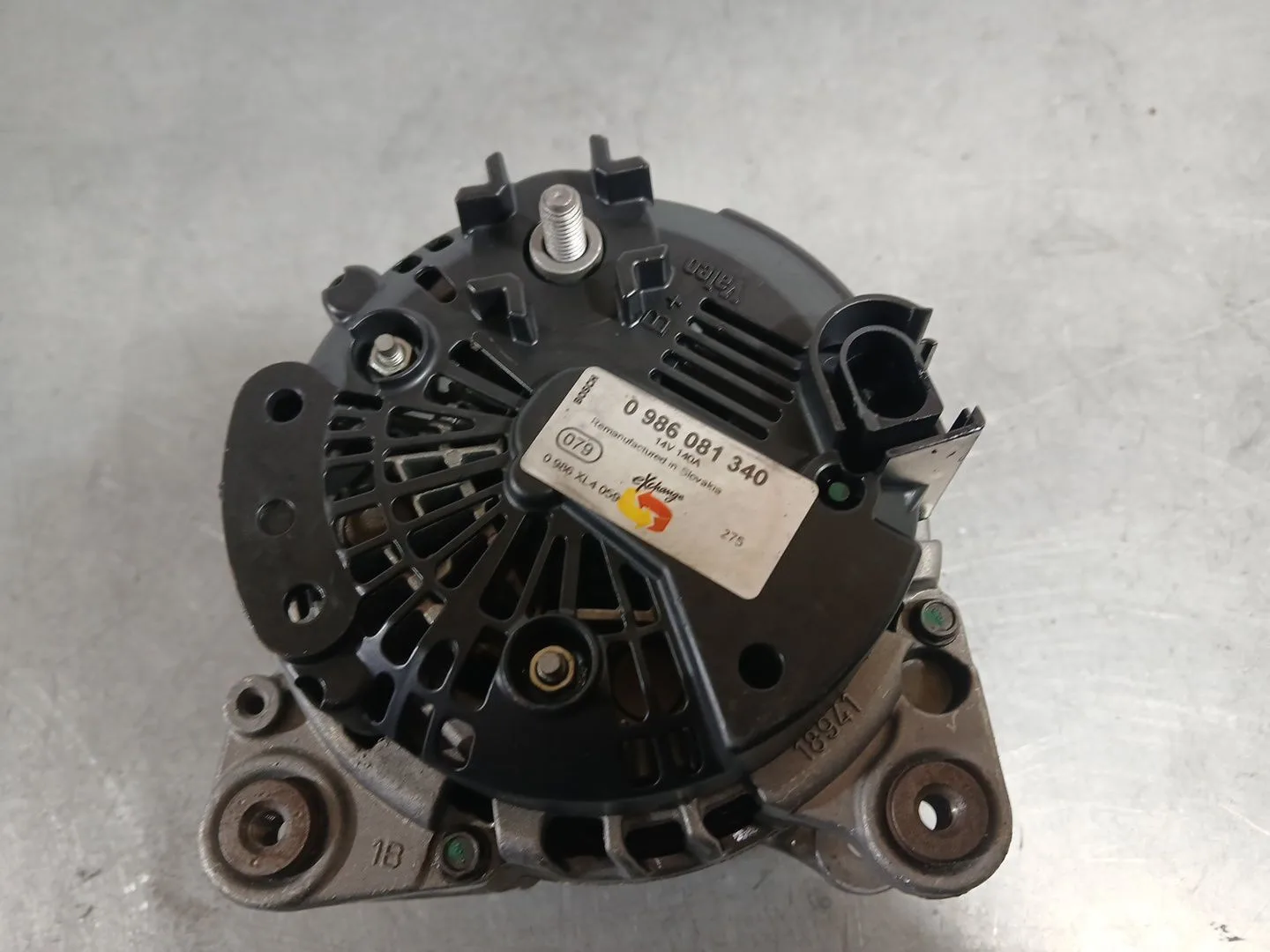 Alternador para Audi Q5 (8Rb)