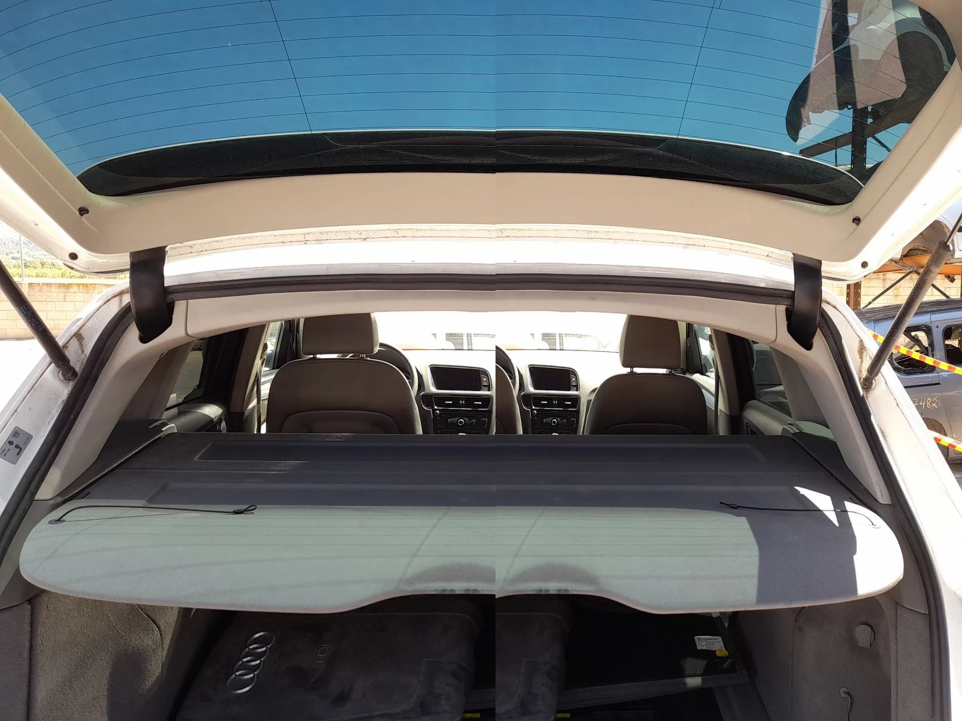 Bandeja Trasera para Audi Q5 (8Rb)