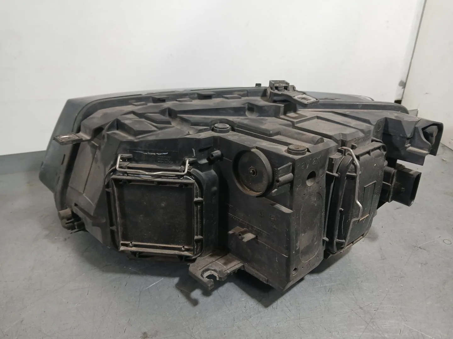 Faro Derecho para Audi Q5 (8Rb)