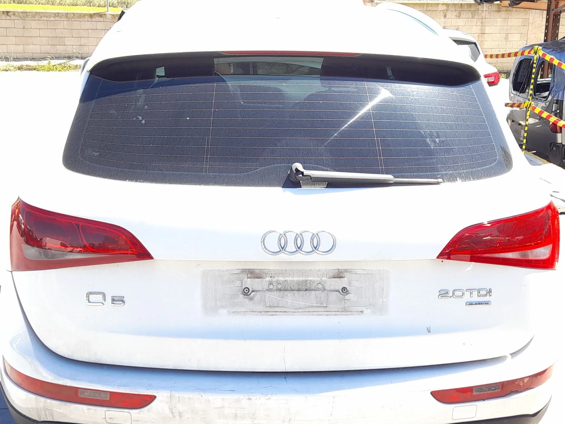 Porton Trasero para Audi Q5 (8Rb)