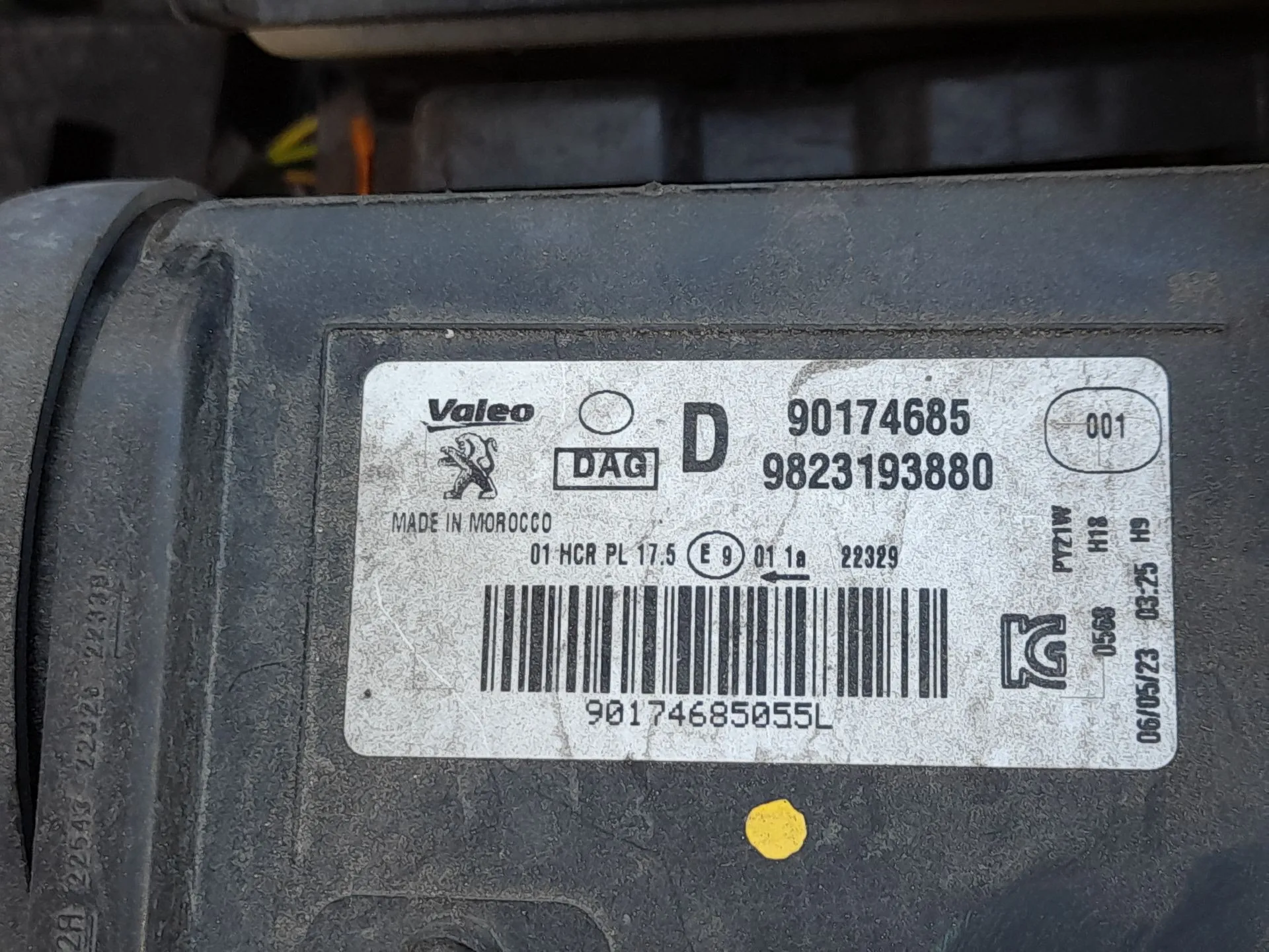 Faro Derecho para Peugeot 208 Ii (Ub_, Up_, Uw_, Uj_)