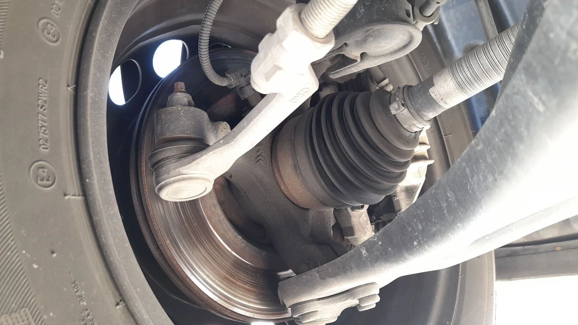 Mangueta Delantera Izquierda para Peugeot 208 Ii (Ub_, Up_, Uw_, Uj_)
