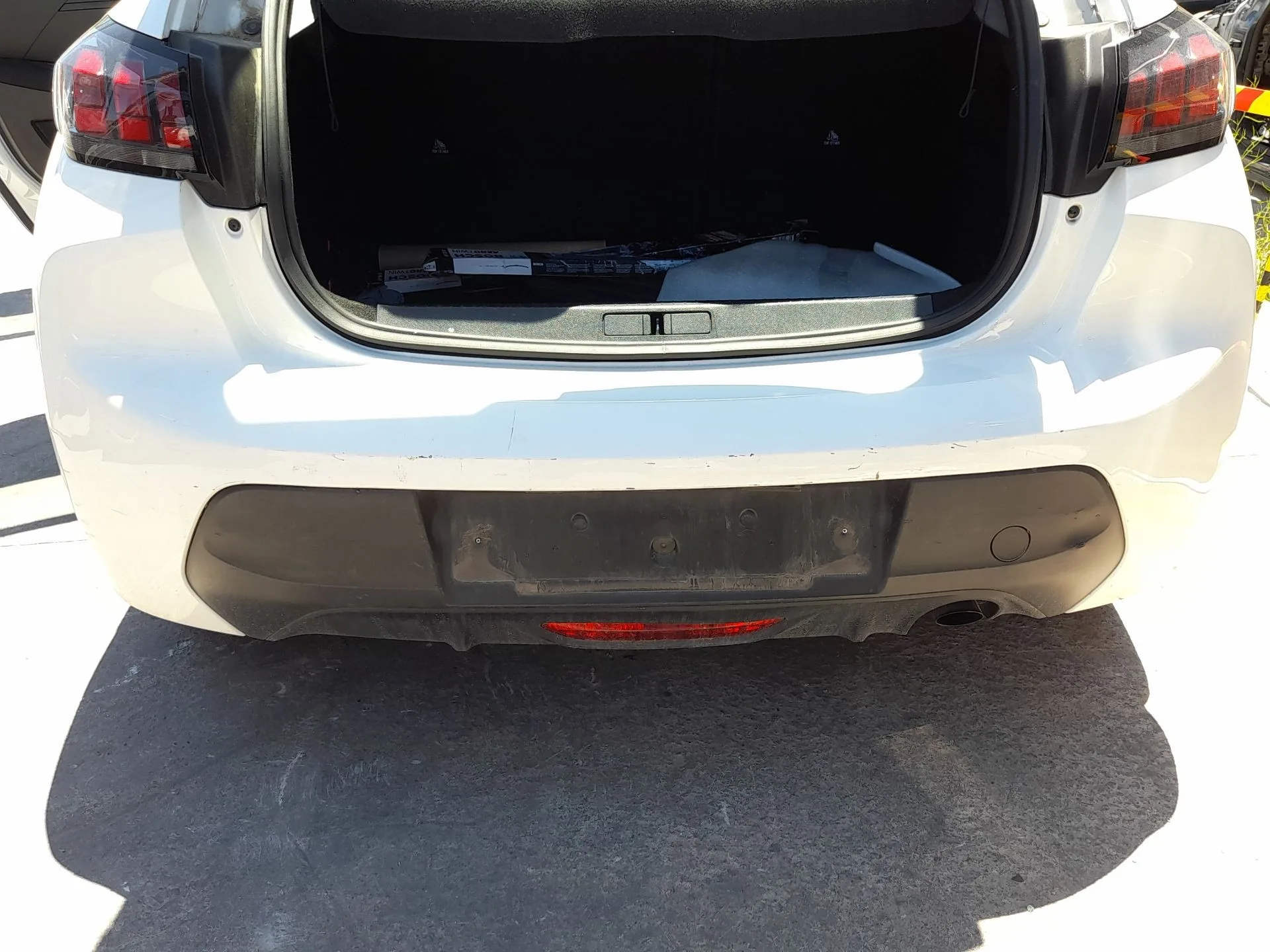 Paragolpes Trasero para Peugeot 208 Ii (Ub_, Up_, Uw_, Uj_)