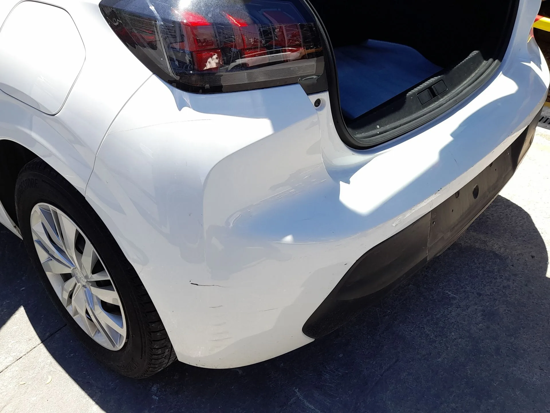 Paragolpes Trasero para Peugeot 208 Ii (Ub_, Up_, Uw_, Uj_)