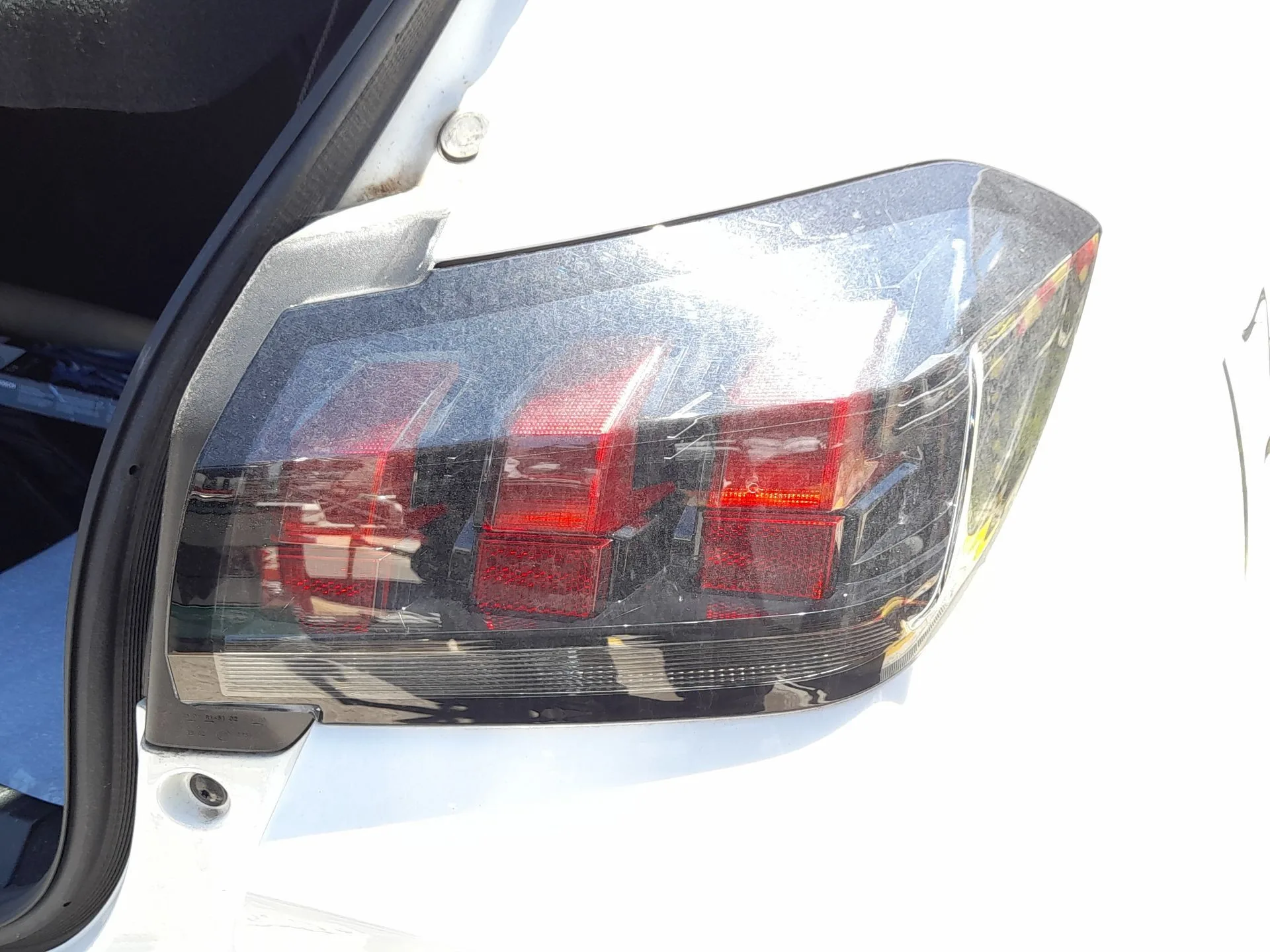 Piloto Trasero Derecho para Peugeot 208 Ii (Ub_, Up_, Uw_, Uj_)
