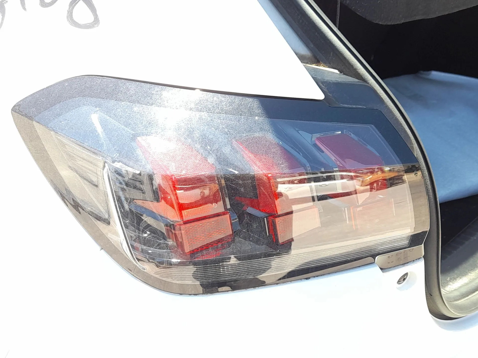 Piloto Trasero Izquierdo para Peugeot 208 Ii (Ub_, Up_, Uw_, Uj_)