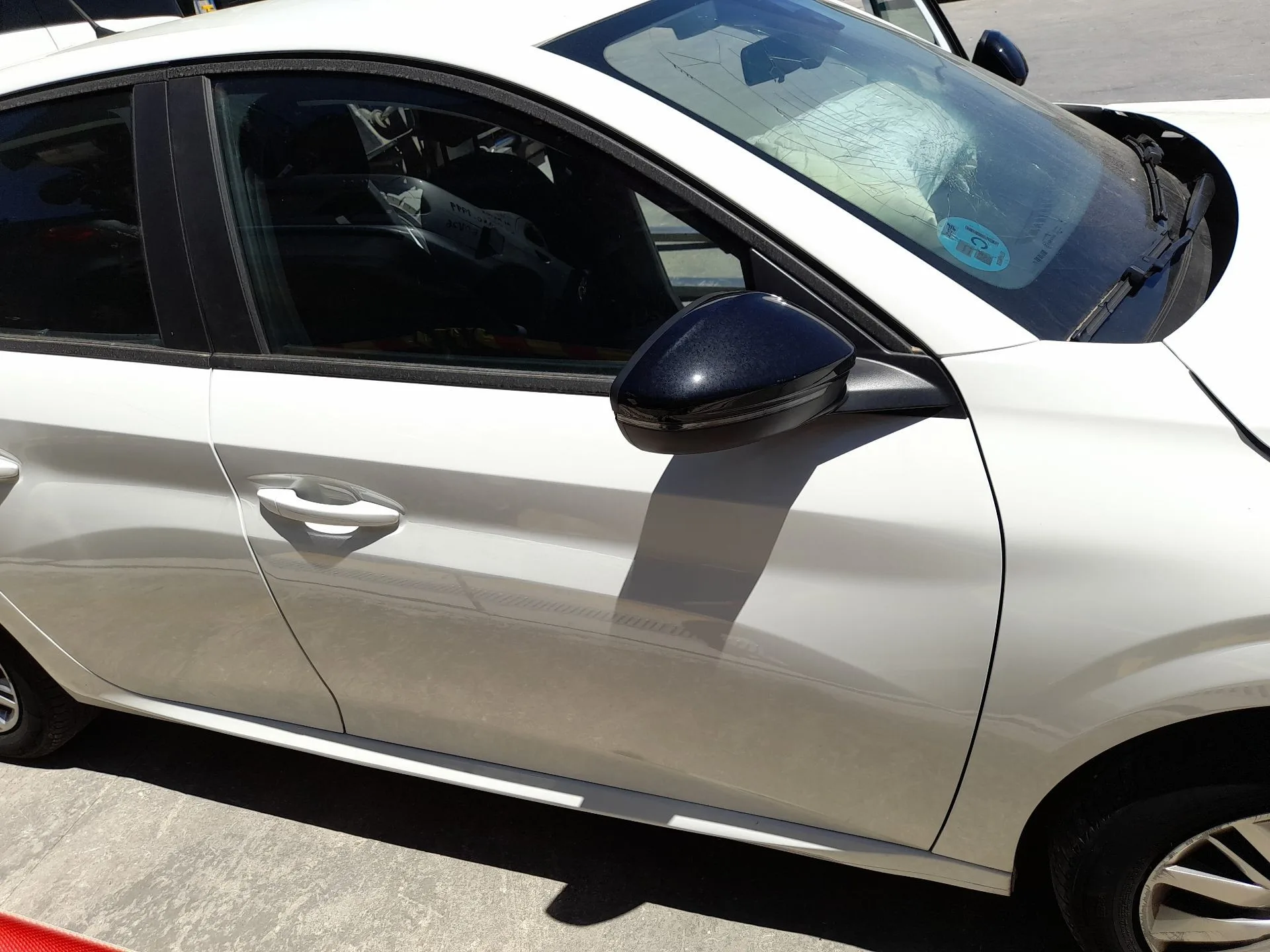 Puerta Delantera Derecha para Peugeot 208 Ii (Ub_, Up_, Uw_, Uj_)