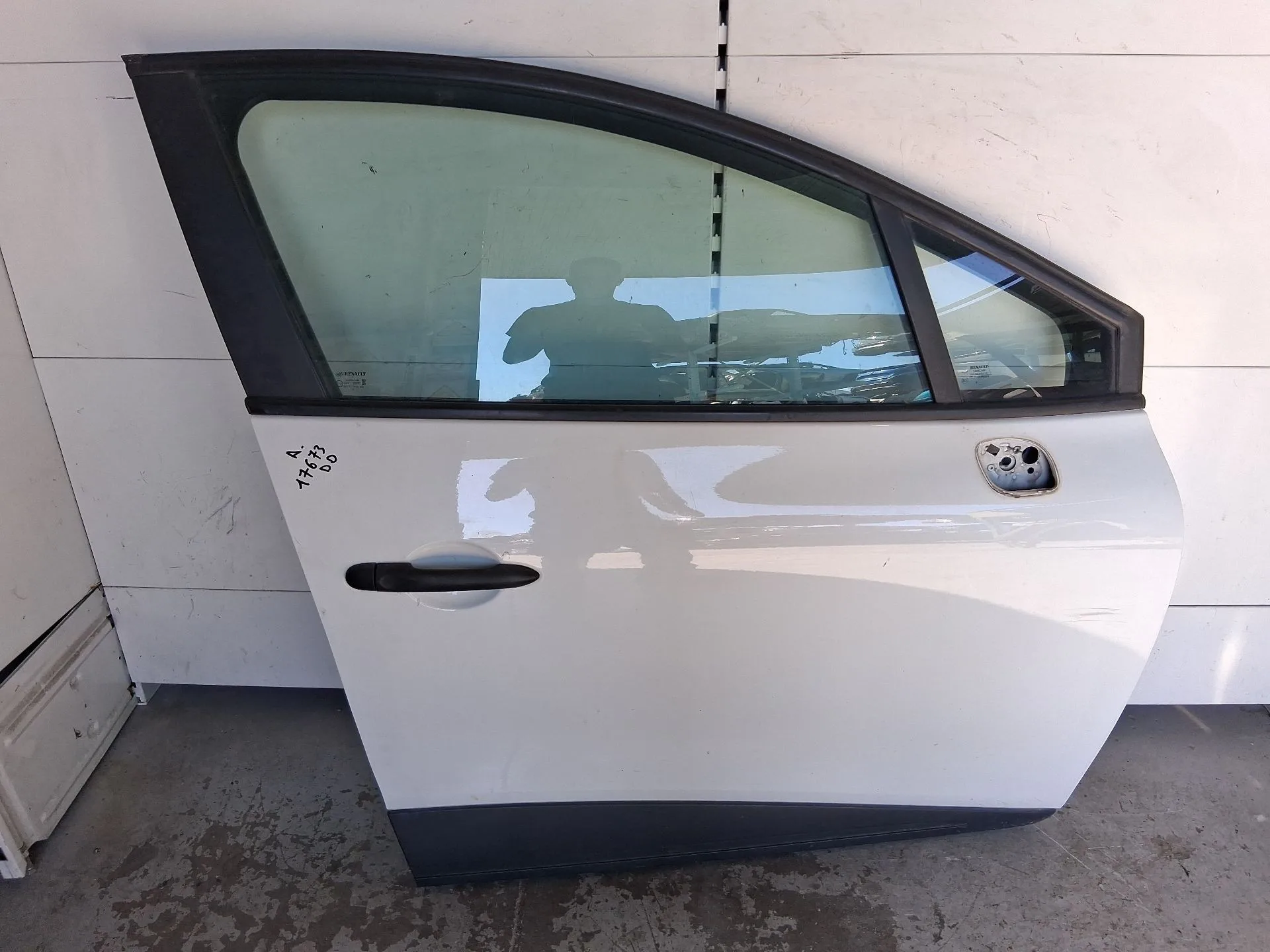 Puerta Delantera Derecha para Renault Clio Iv (Bh_)