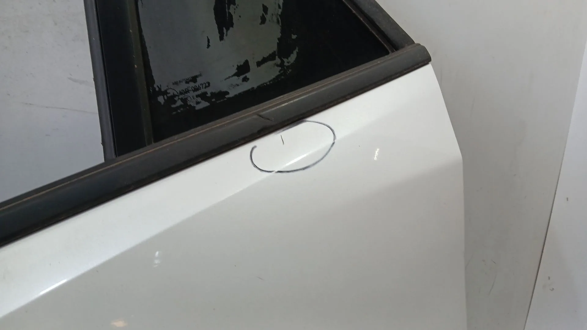 Puerta Trasera Izquierda para Peugeot 2008 Ii (Ud_, Us_, Uy_, Uj_, Ur_, Uc_)
