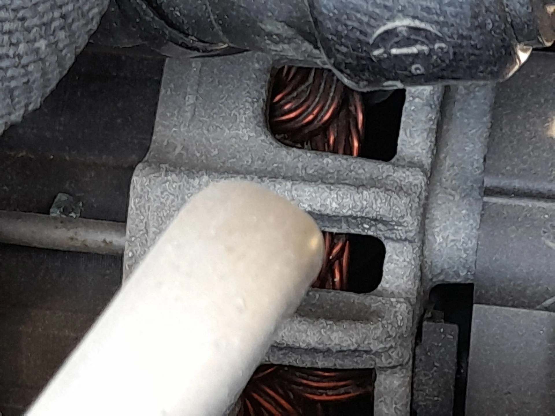 Alternador para Nissan Townstar Furgoneta/Monovolumen (Xfk)