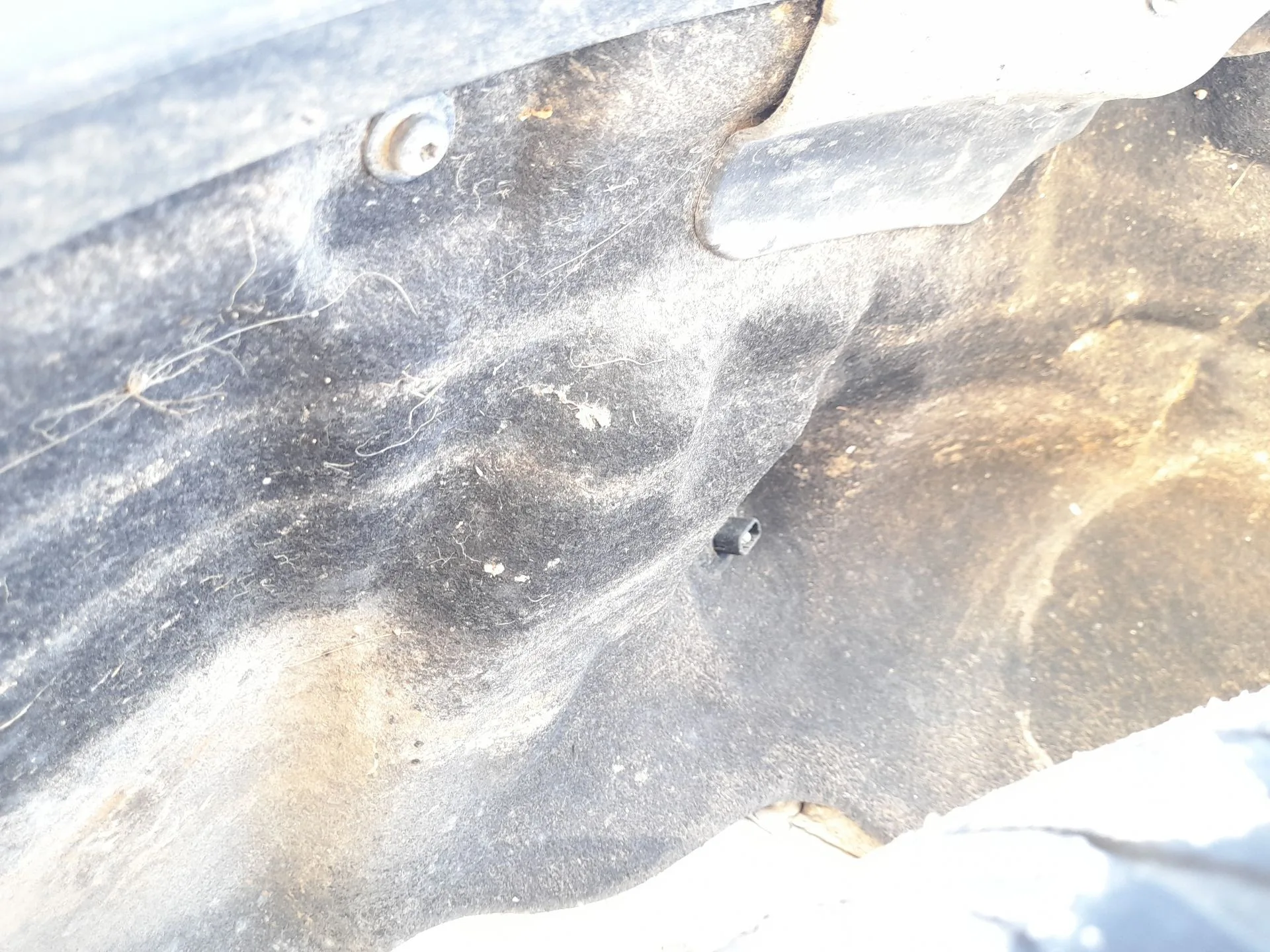 Plastico Pase Rueda Tras. Dch. para Nissan Townstar Furgoneta/Monovolumen (Xfk)