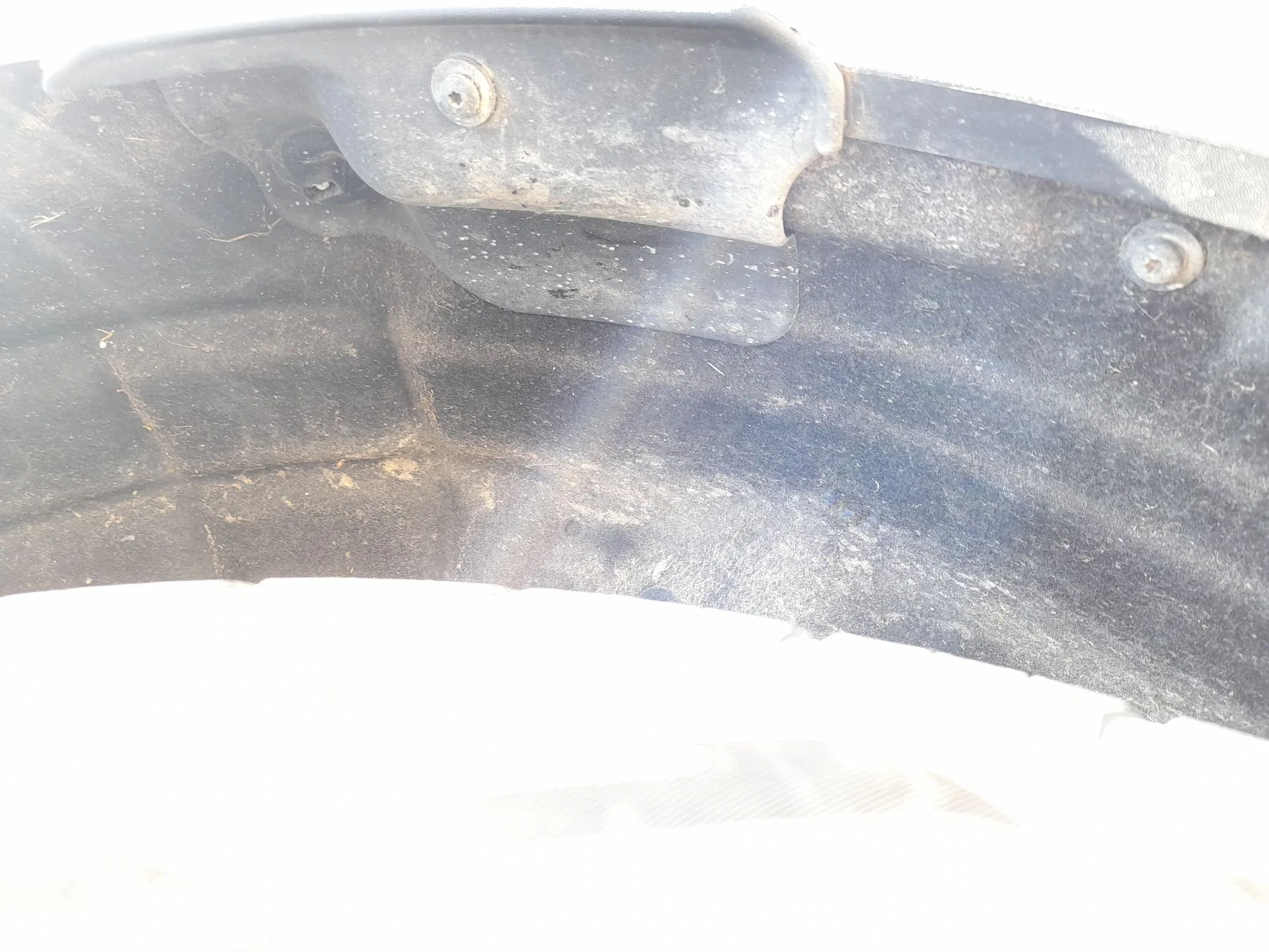 Plastico Pase Rueda Tras. Izq. para Nissan Townstar Furgoneta/Monovolumen (Xfk)