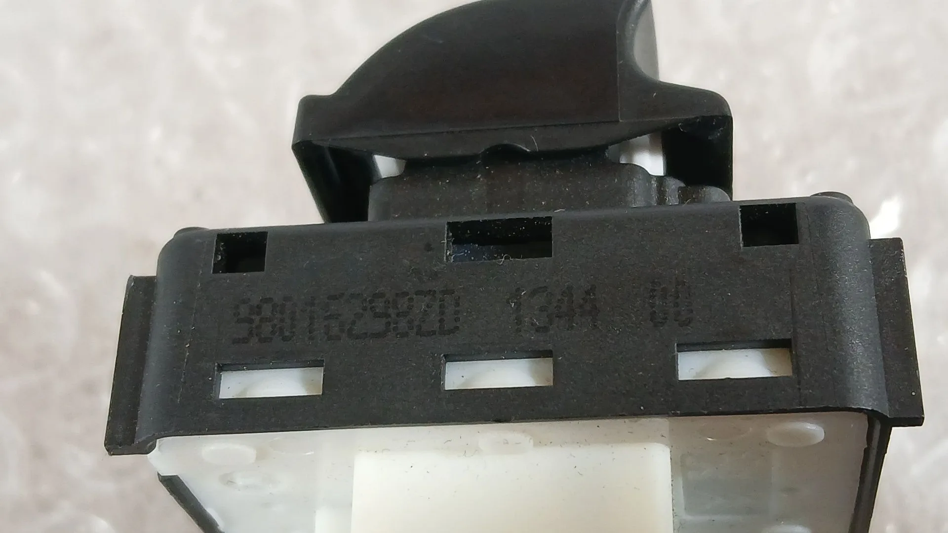 Mando Elevalunas Delantero Izquierdo para Peugeot Partner Furgoneta/Monovolumen (K9)