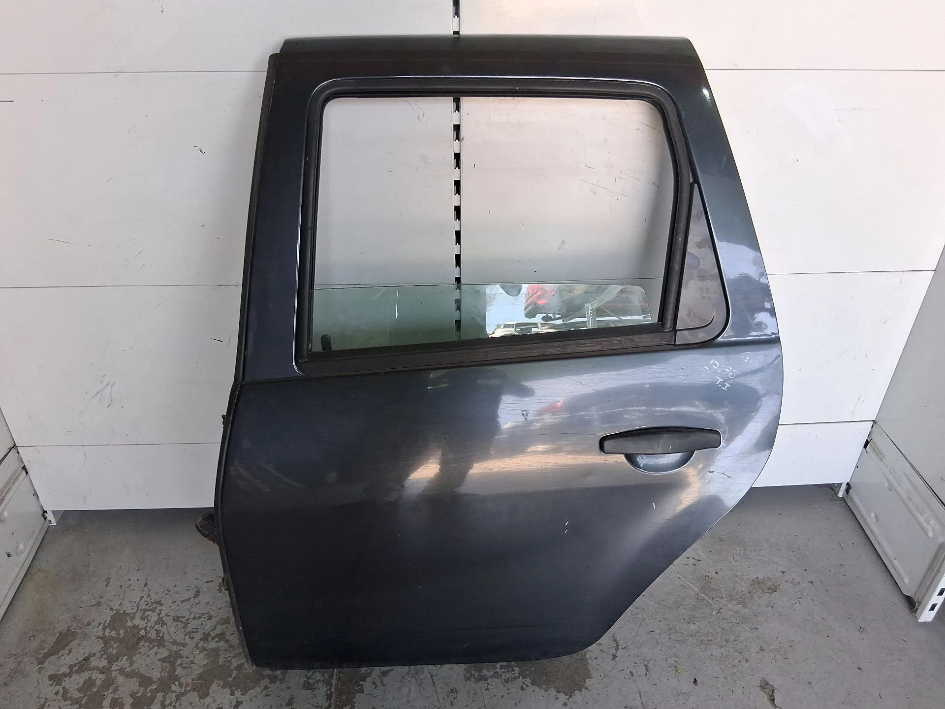Puerta Trasera Izquierda para Dacia Duster (Hs_)