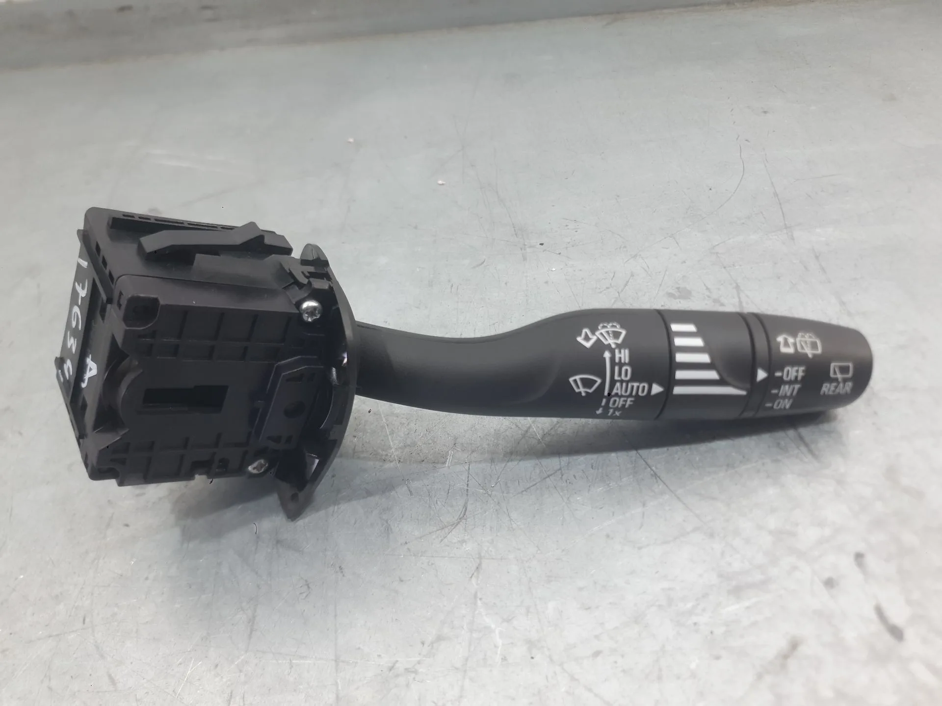 Mando Limpia para Opel Astra K (B16)