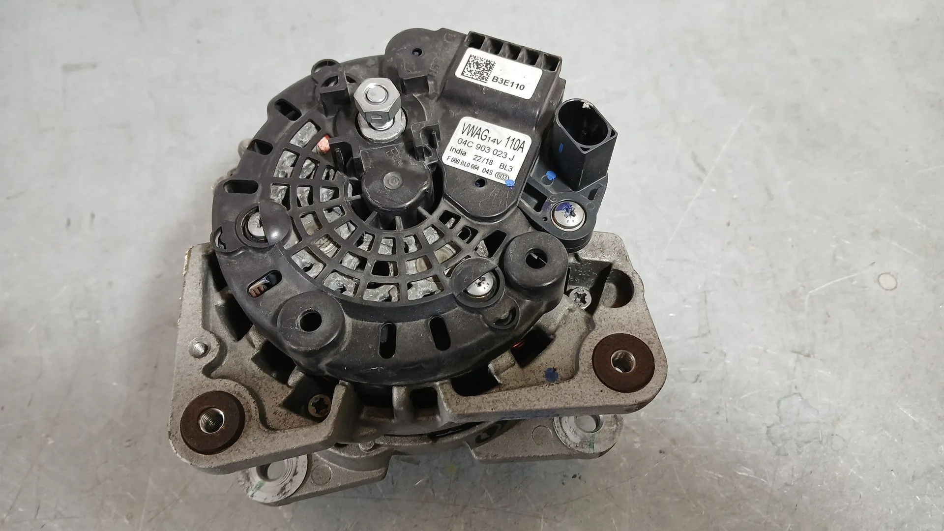 Alternador para Volkswagen Polo Vi (Aw1, Bz1, Ae1)