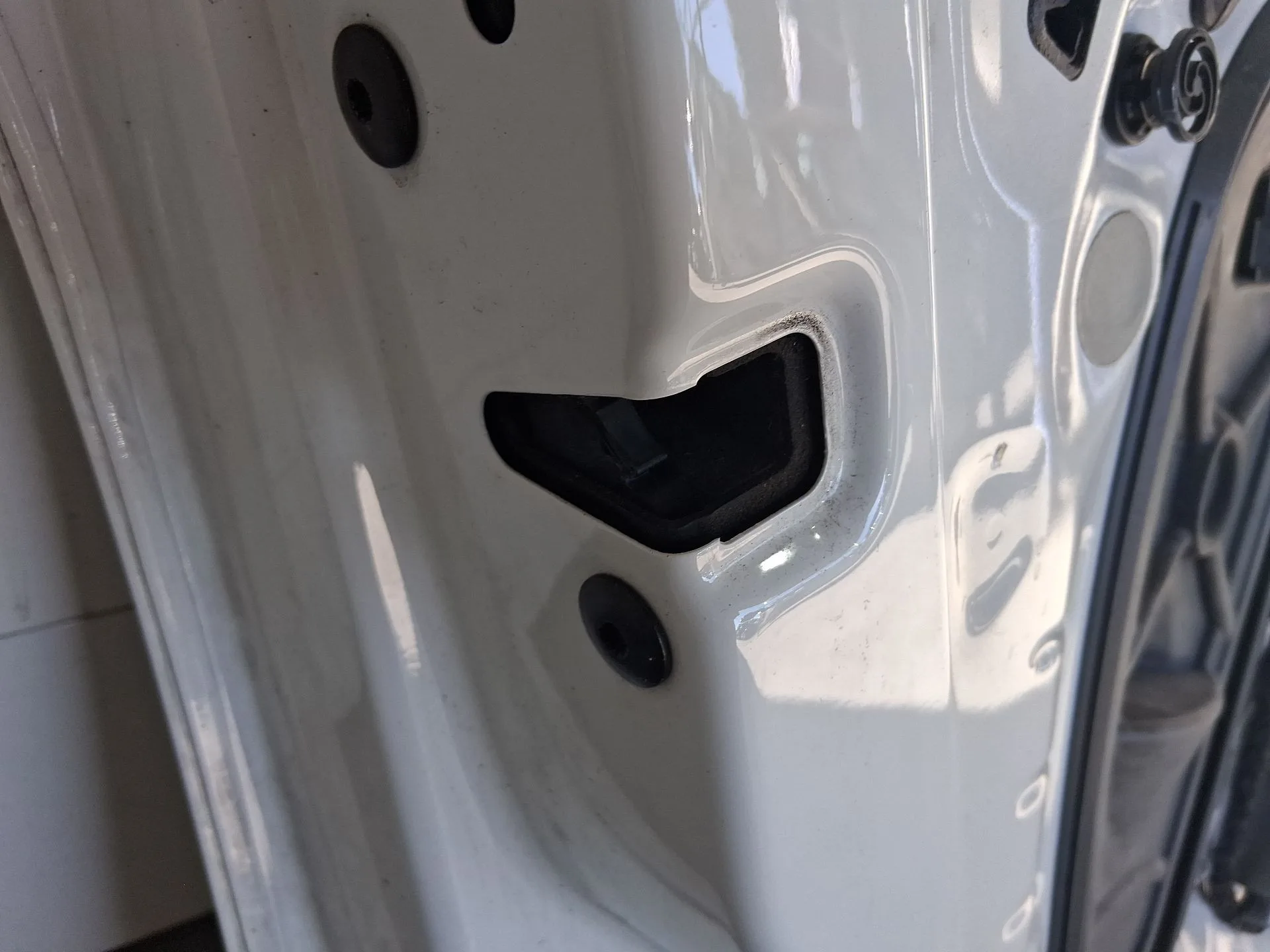 Cerradura Puerta Delantera Izquierda para Volkswagen Polo Vi (Aw1, Bz1, Ae1)