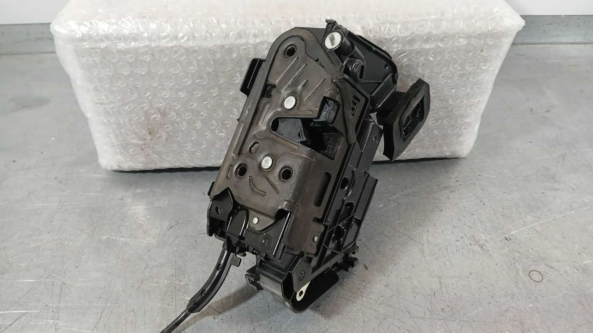 Cerradura Puerta Trasera Izquierda para Volkswagen Polo Vi (Aw1, Bz1, Ae1)