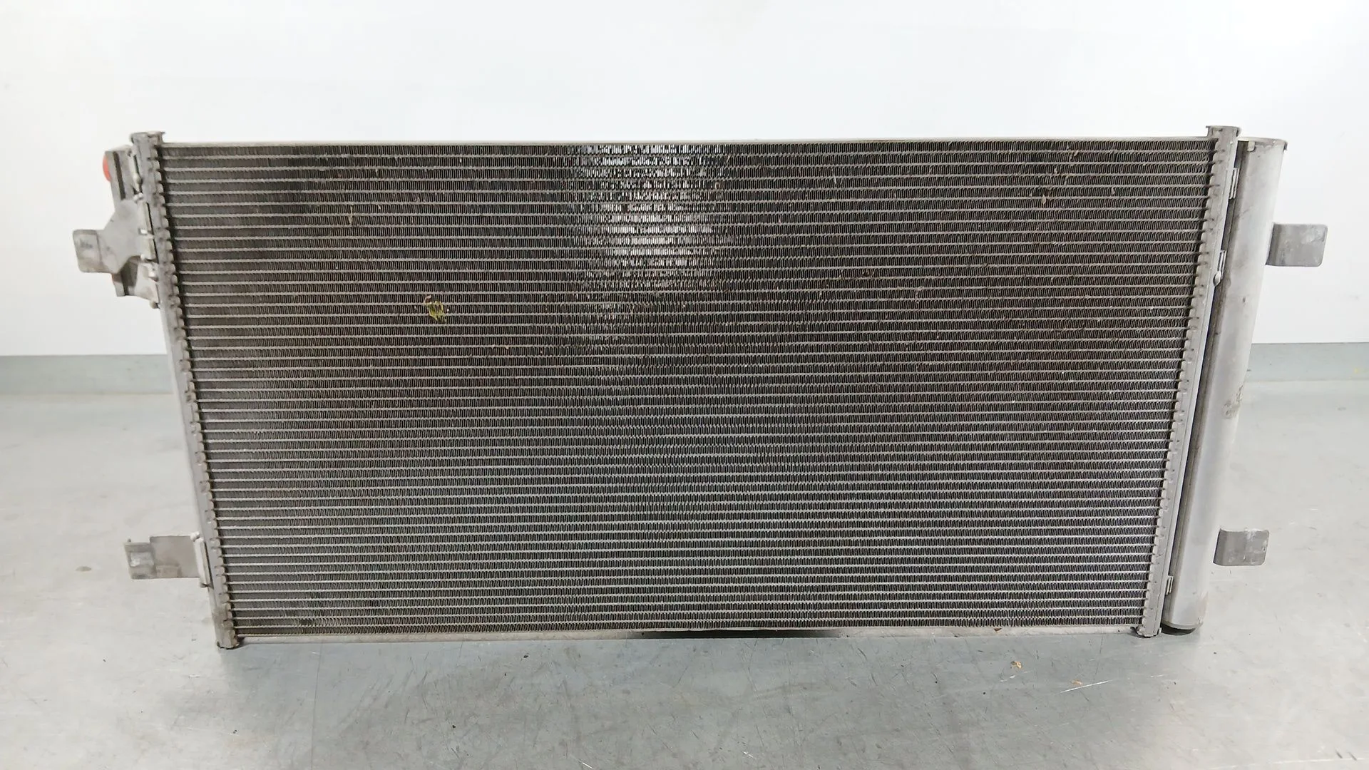 Condensador / Radiador Aire Acondicionado para Volkswagen Polo Vi (Aw1, Bz1, Ae1)
