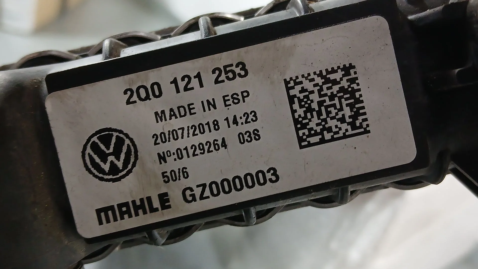 Radiador Agua para Volkswagen Polo Vi (Aw1, Bz1, Ae1)