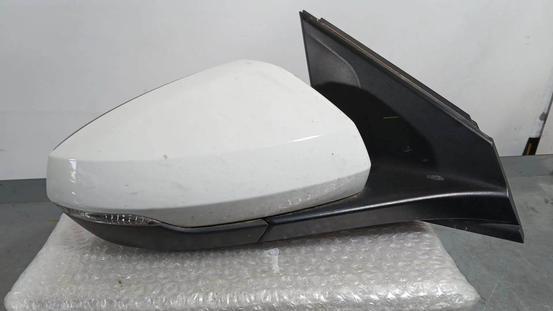 Retrovisor Derecho para Volkswagen Polo Vi (Aw1, Bz1, Ae1)