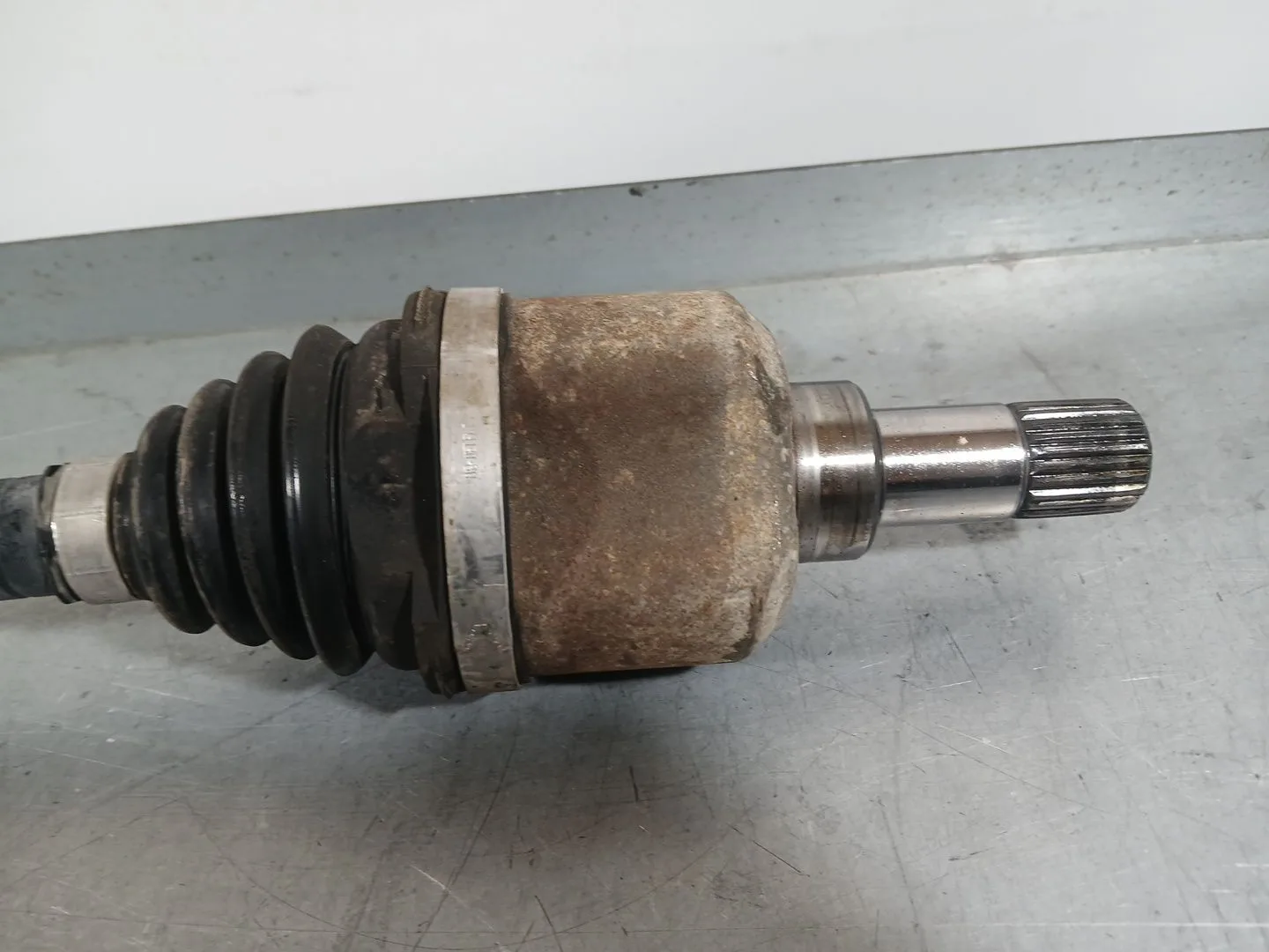 Transmision Delantera Izquierda para Opel Corsa F (P2Jo)