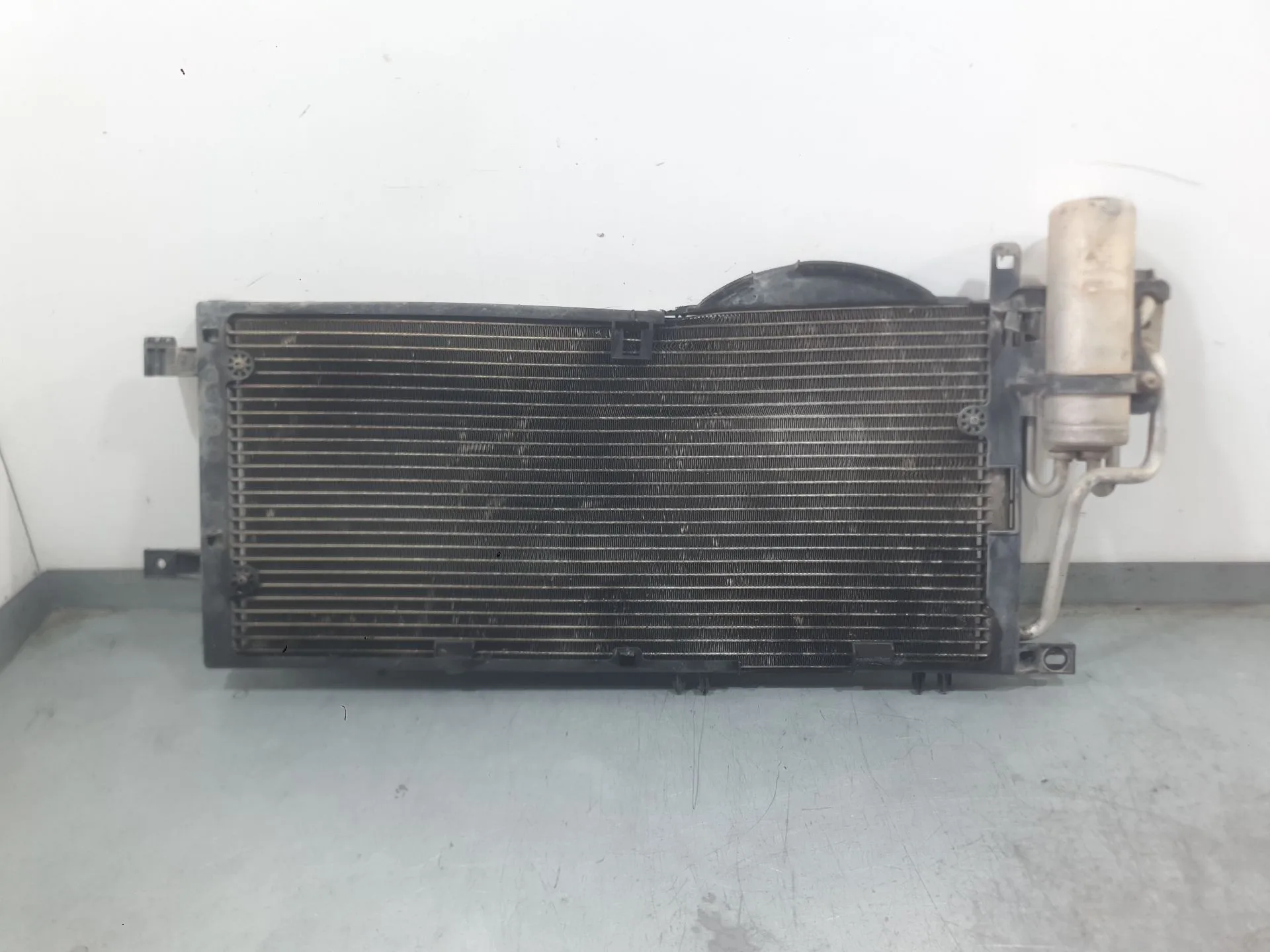 Condensador / Radiador Aire Acondicionado para Opel Corsa C (X01)