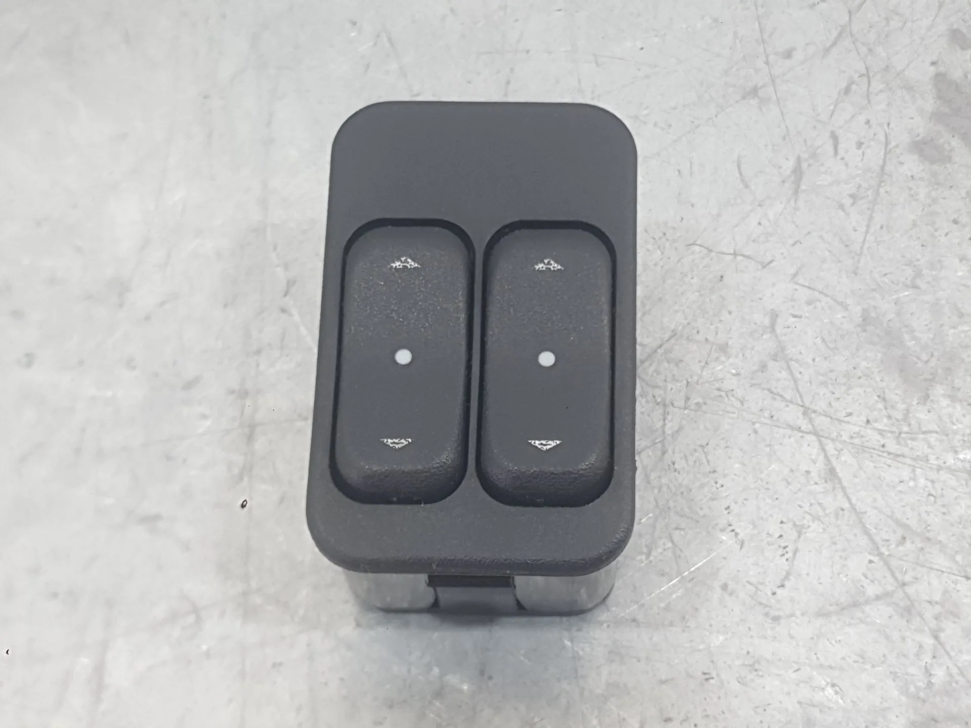 Mando Elevalunas Delantero Izquierdo para Opel Corsa C (X01)