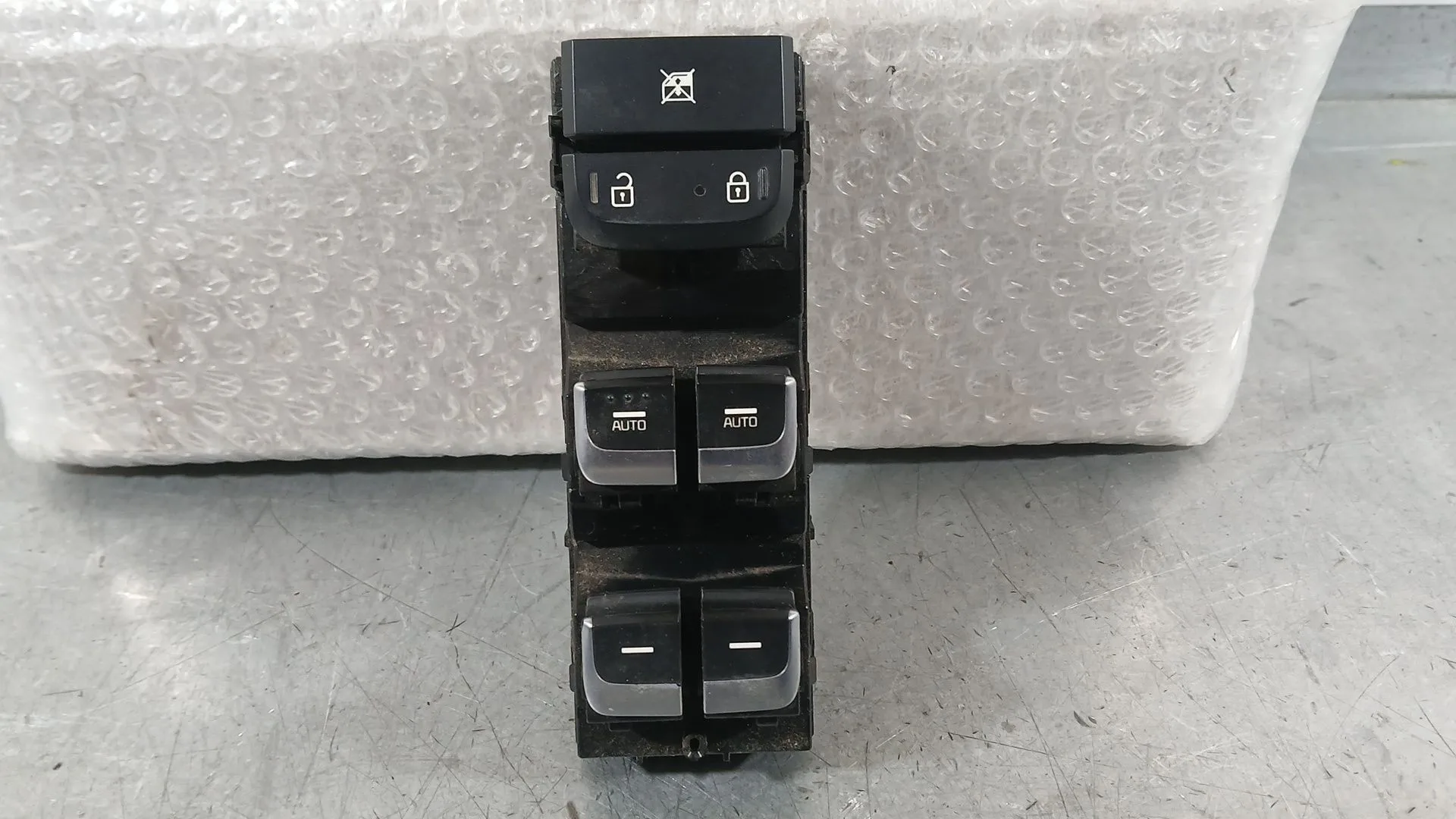 Mando Elevalunas Delantero Izquierdo para Kia Sportage Iv (Ql, Qle)