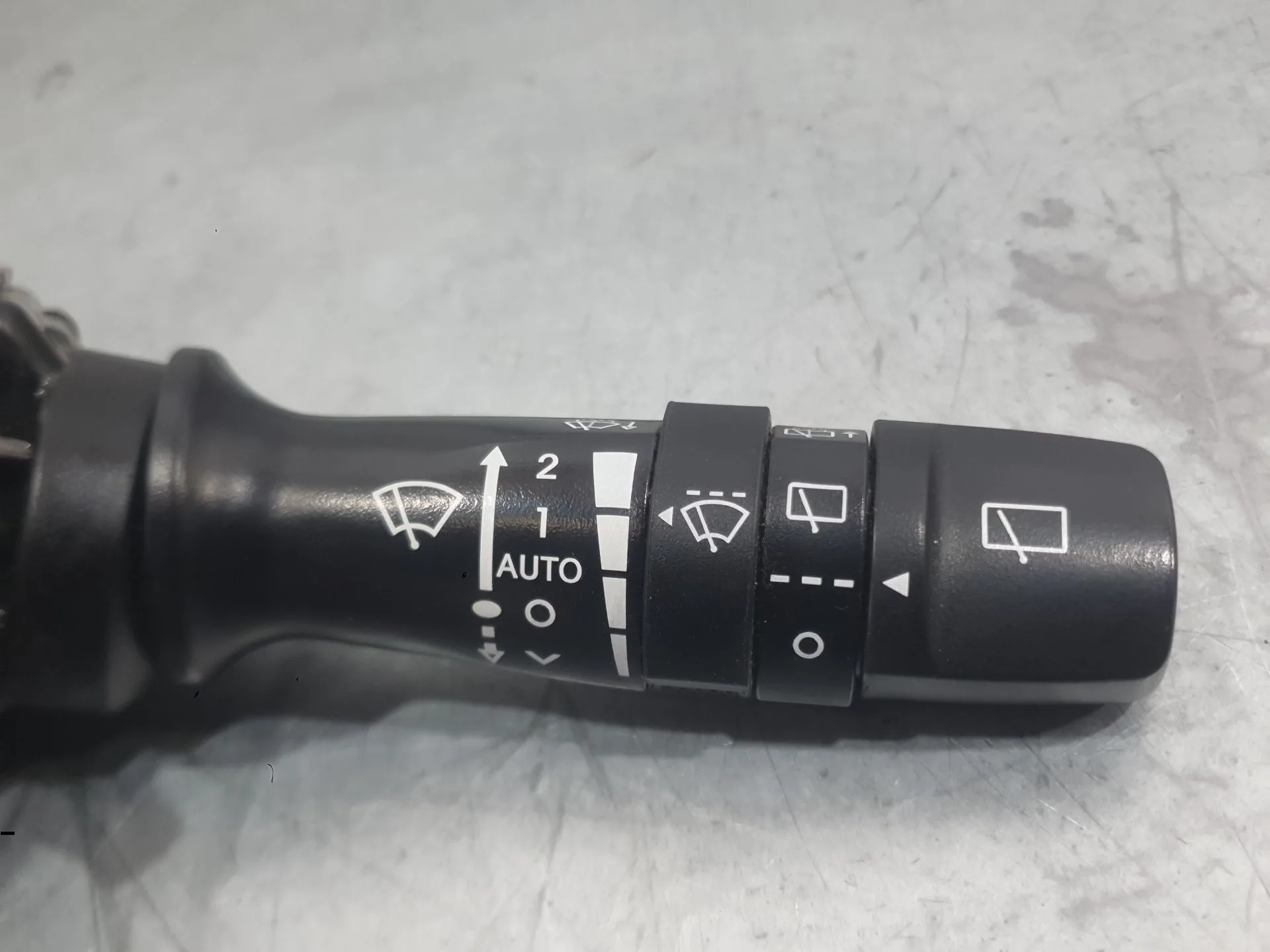 Mando Limpia para Kia Cee'd (Jd)