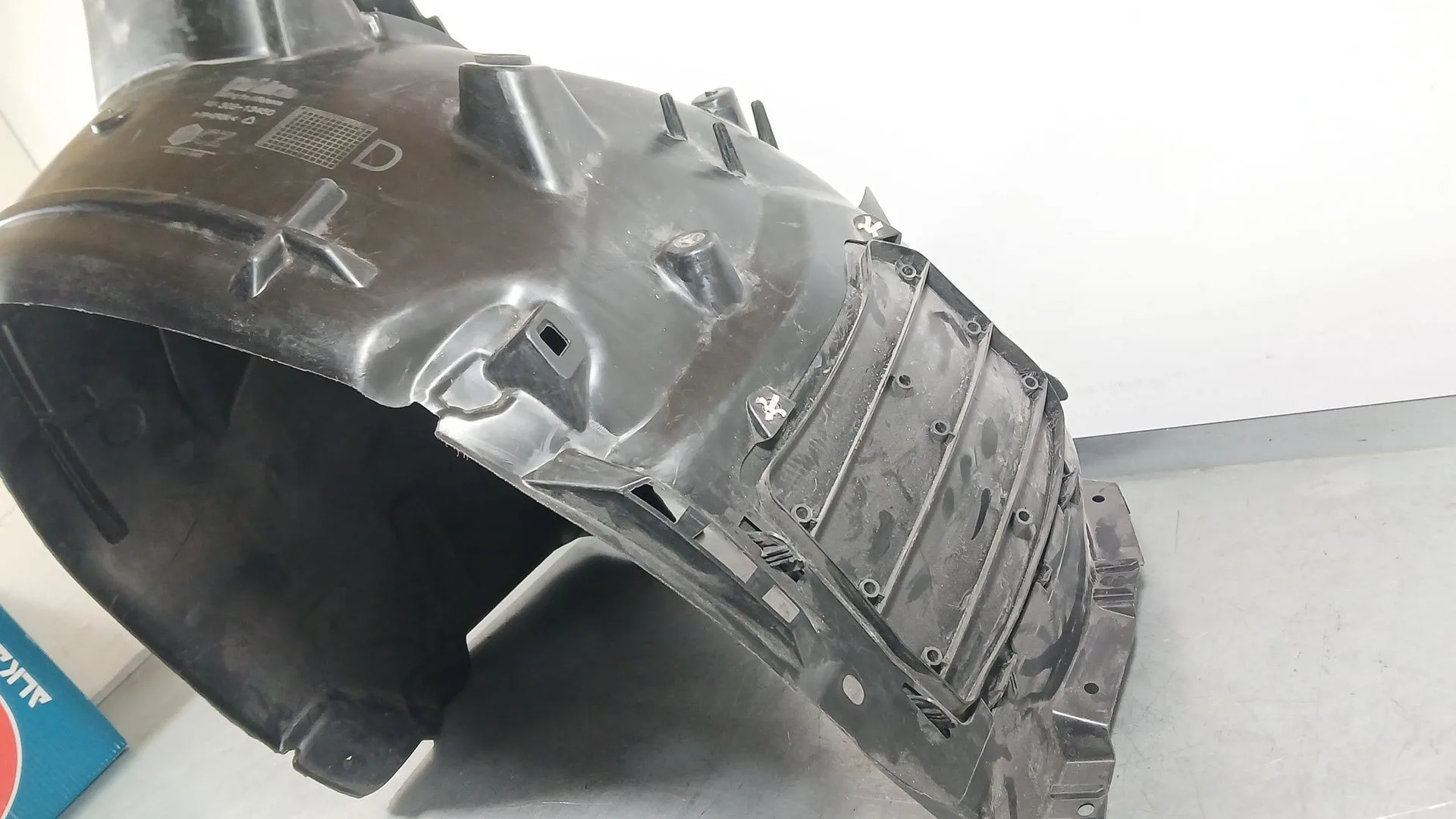 Plastico Pase Rueda Del. Dch. para Peugeot 308 Ii (Lb_, Lp_, Lw_, Lh_, L3_)