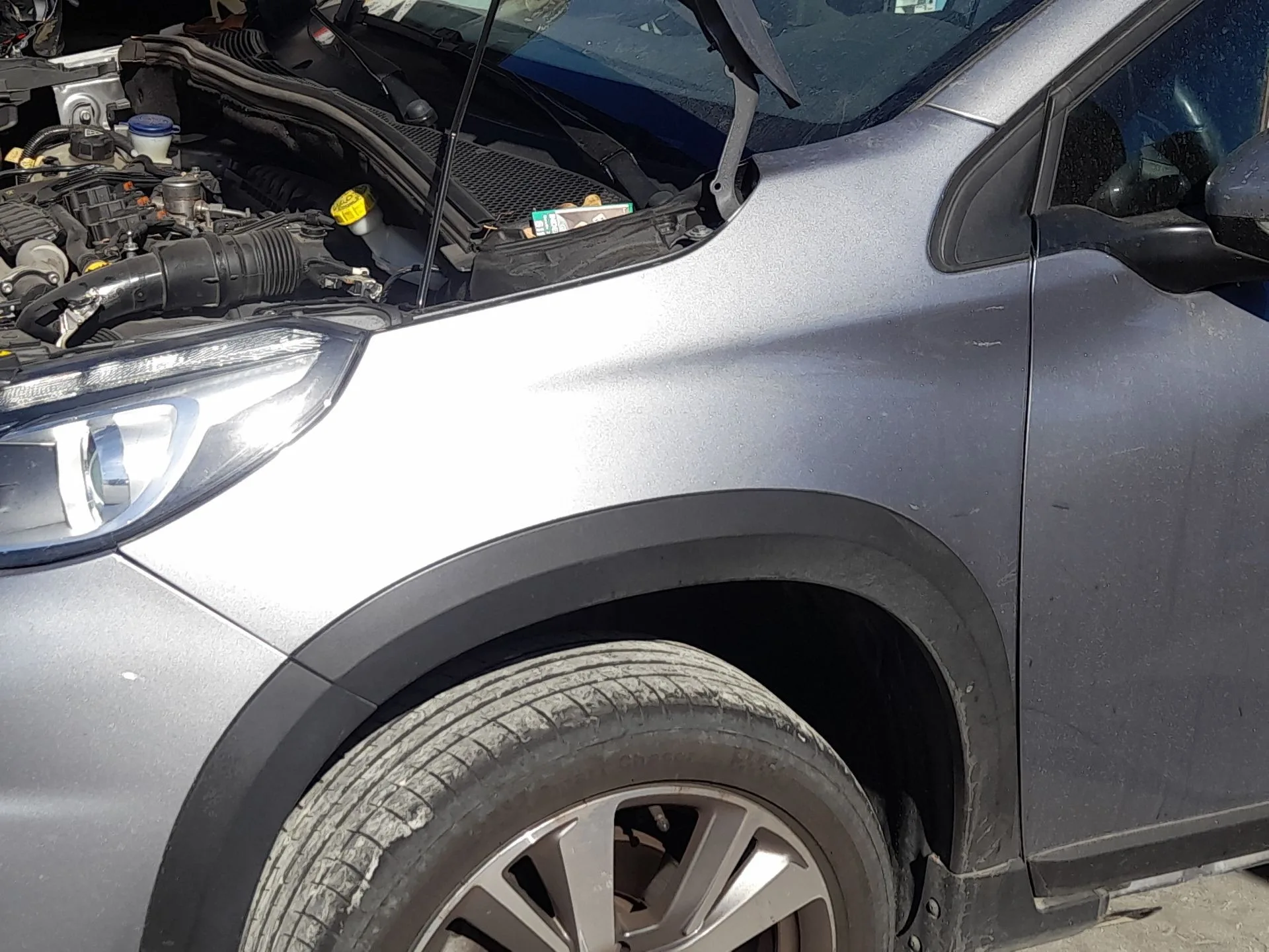 Aleta Delantera Izquierda para Peugeot 2008 I (Cu_)