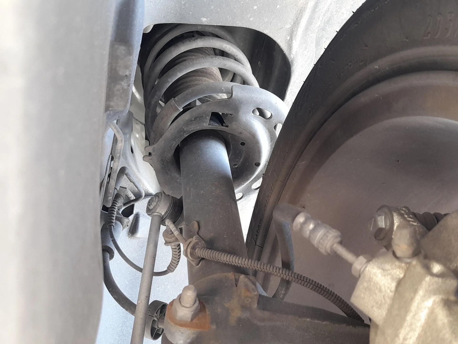 Amortiguador Delantero Izquierdo para Peugeot 2008 I (Cu_)