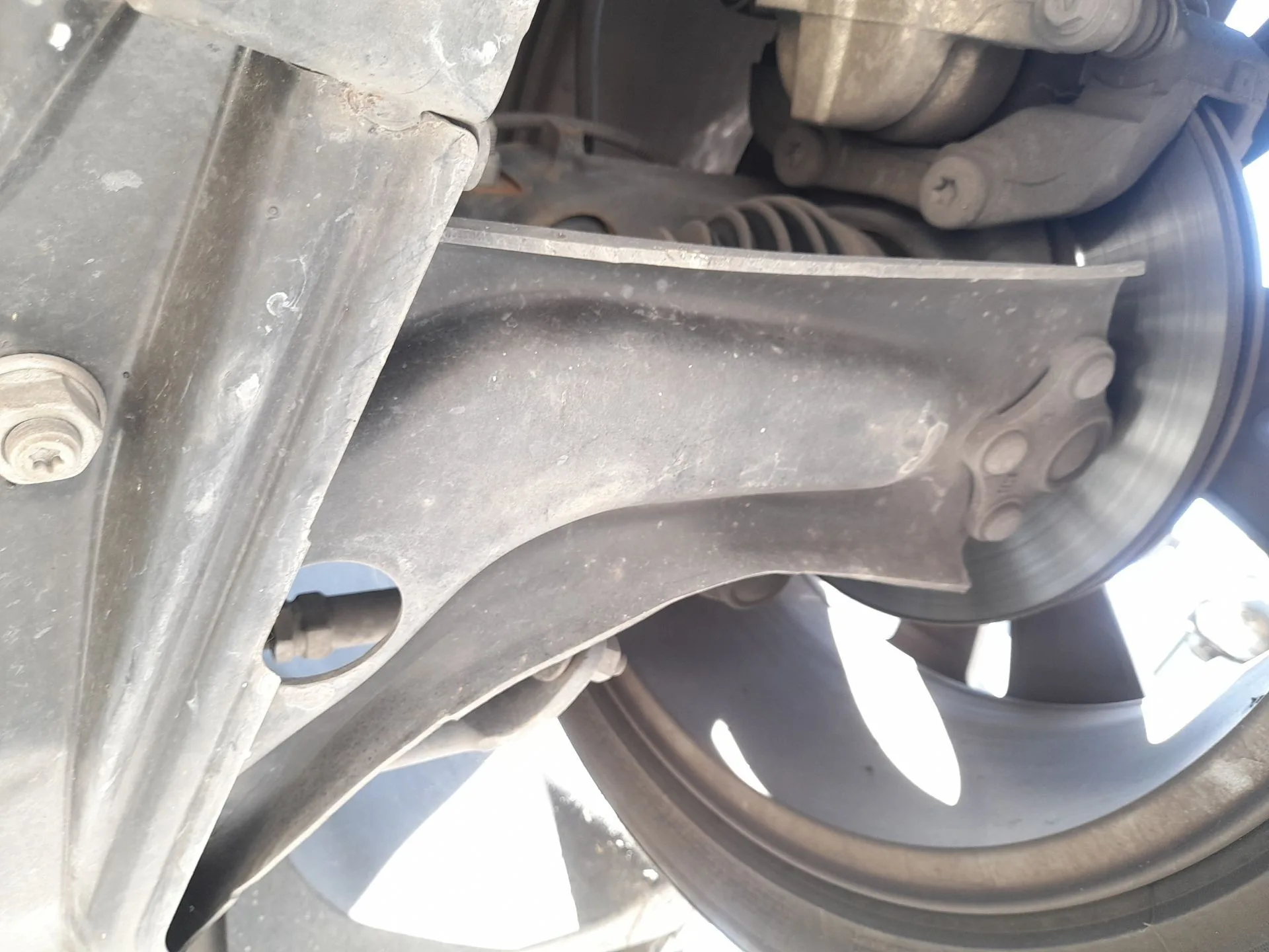 Brazo Suspension Inferior Delantero Izquierdo para Peugeot 2008 I (Cu_)